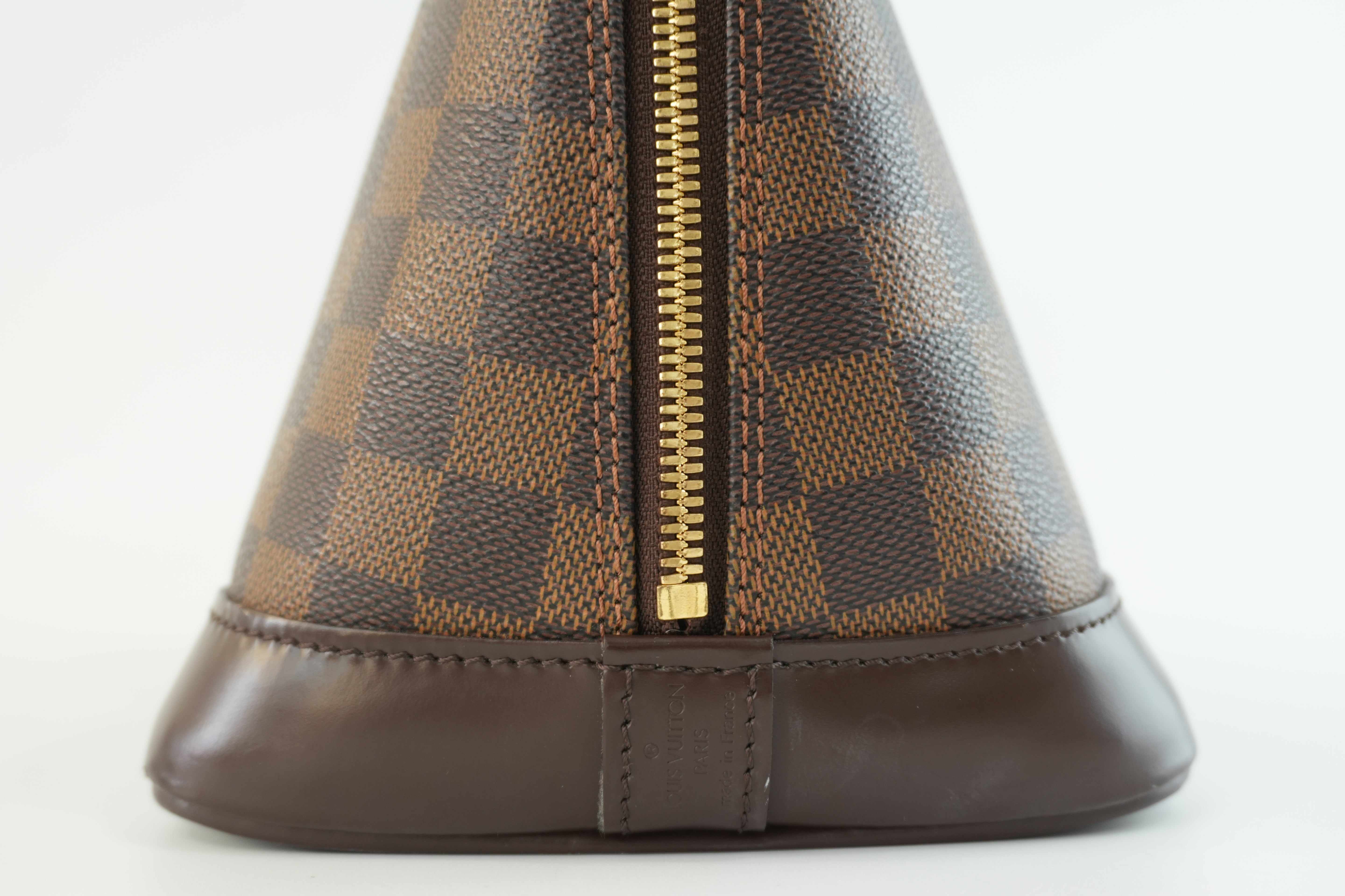 Louis Vuitton Damier Ebene Alma Handbag Used