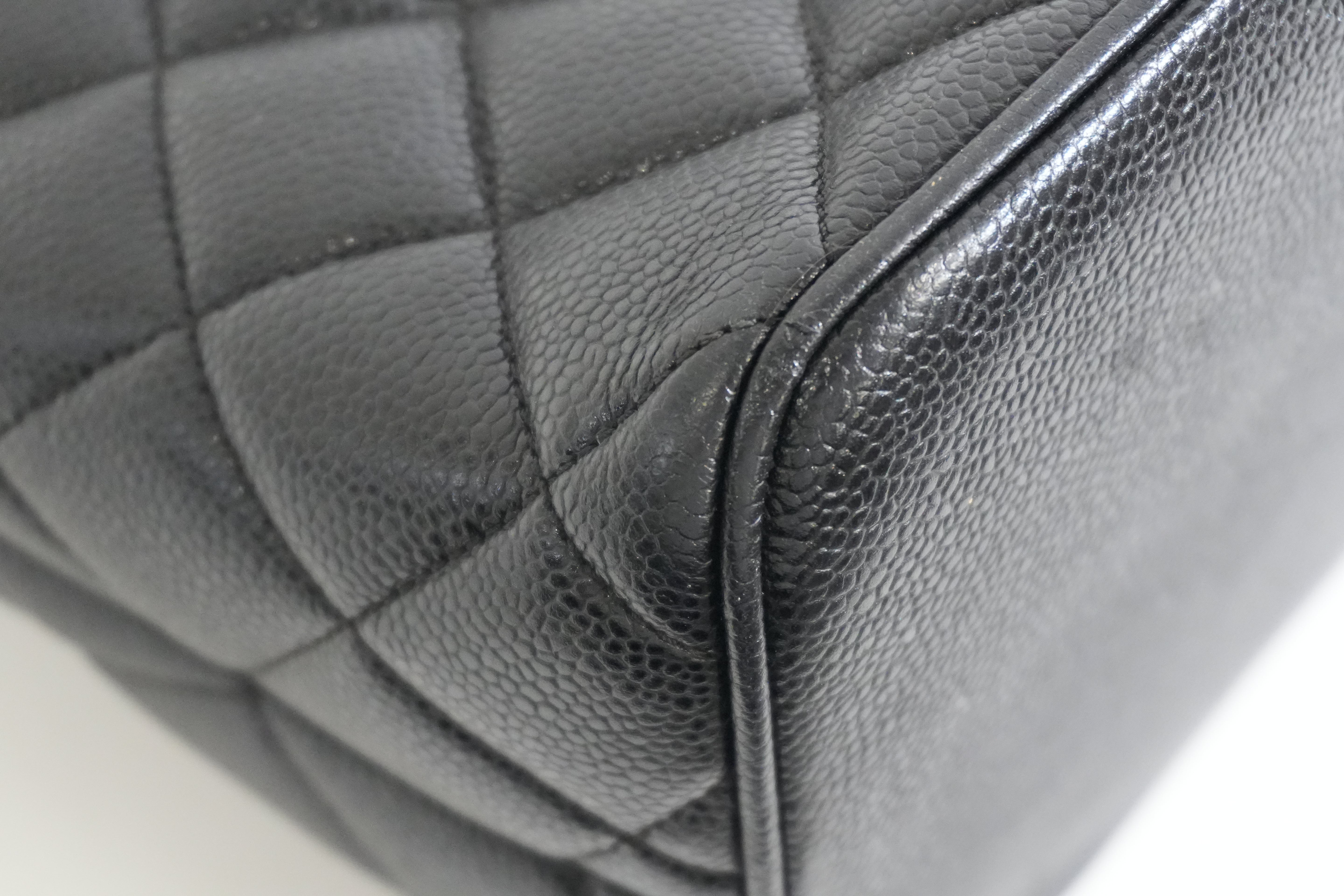 Pre-owned Chanel Caviar Skin Chanel Medallion Handbag Black