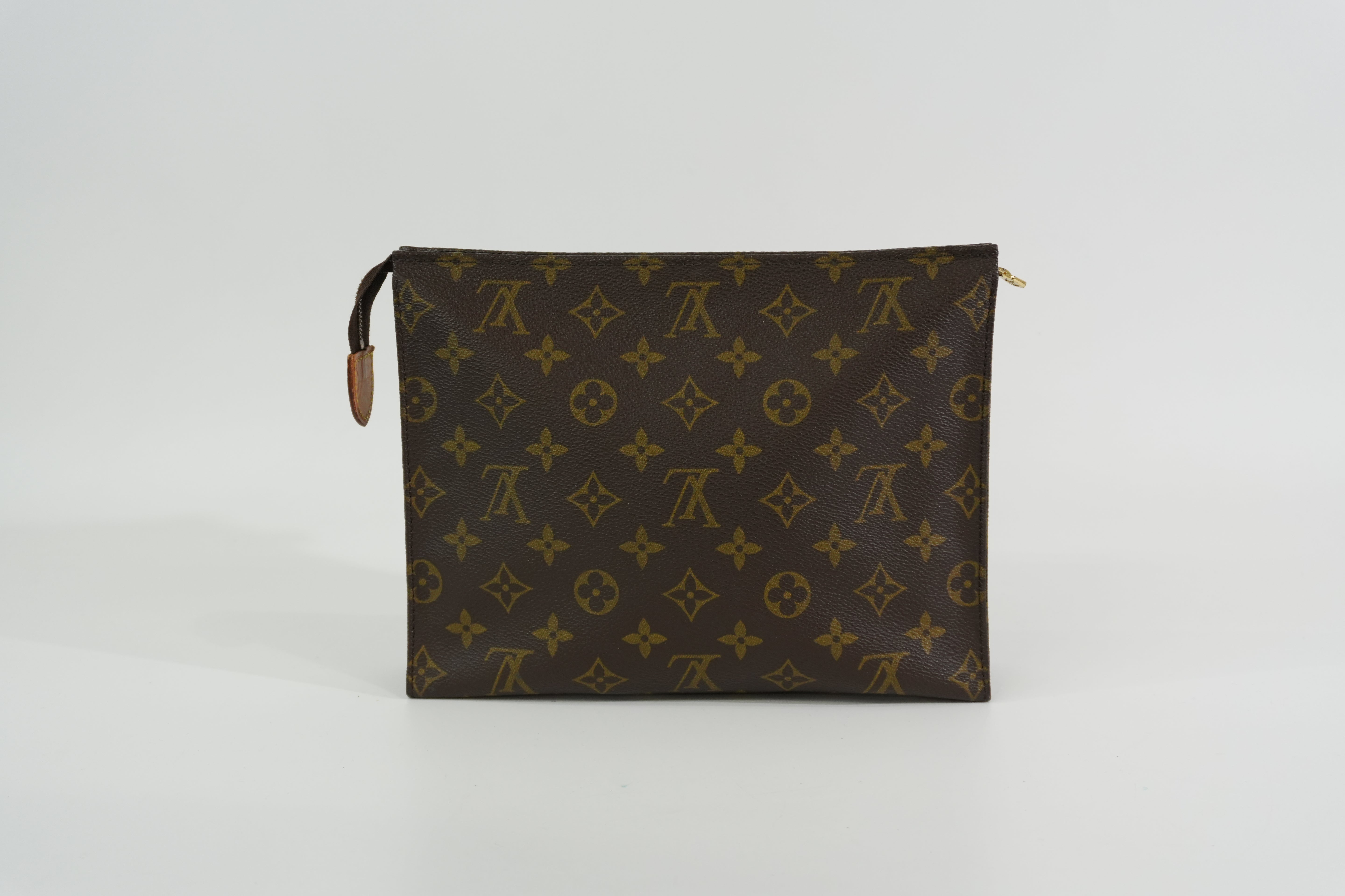 Pre-owned Louis Vuitton Monogram Toiletry 26 Pouch