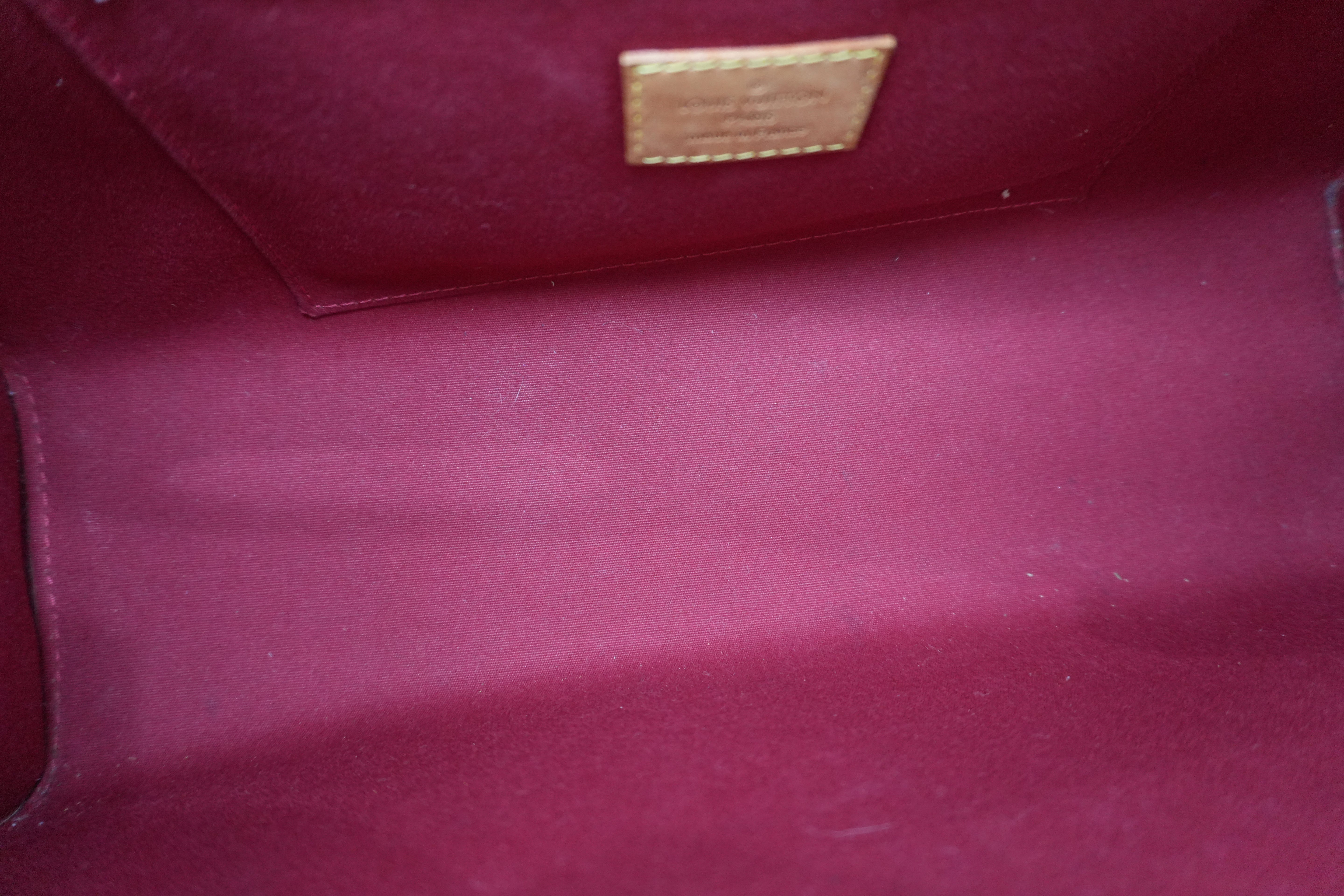 Louis Vuitton Roxbury Vernis Two Way Shoulder Bag Red Used