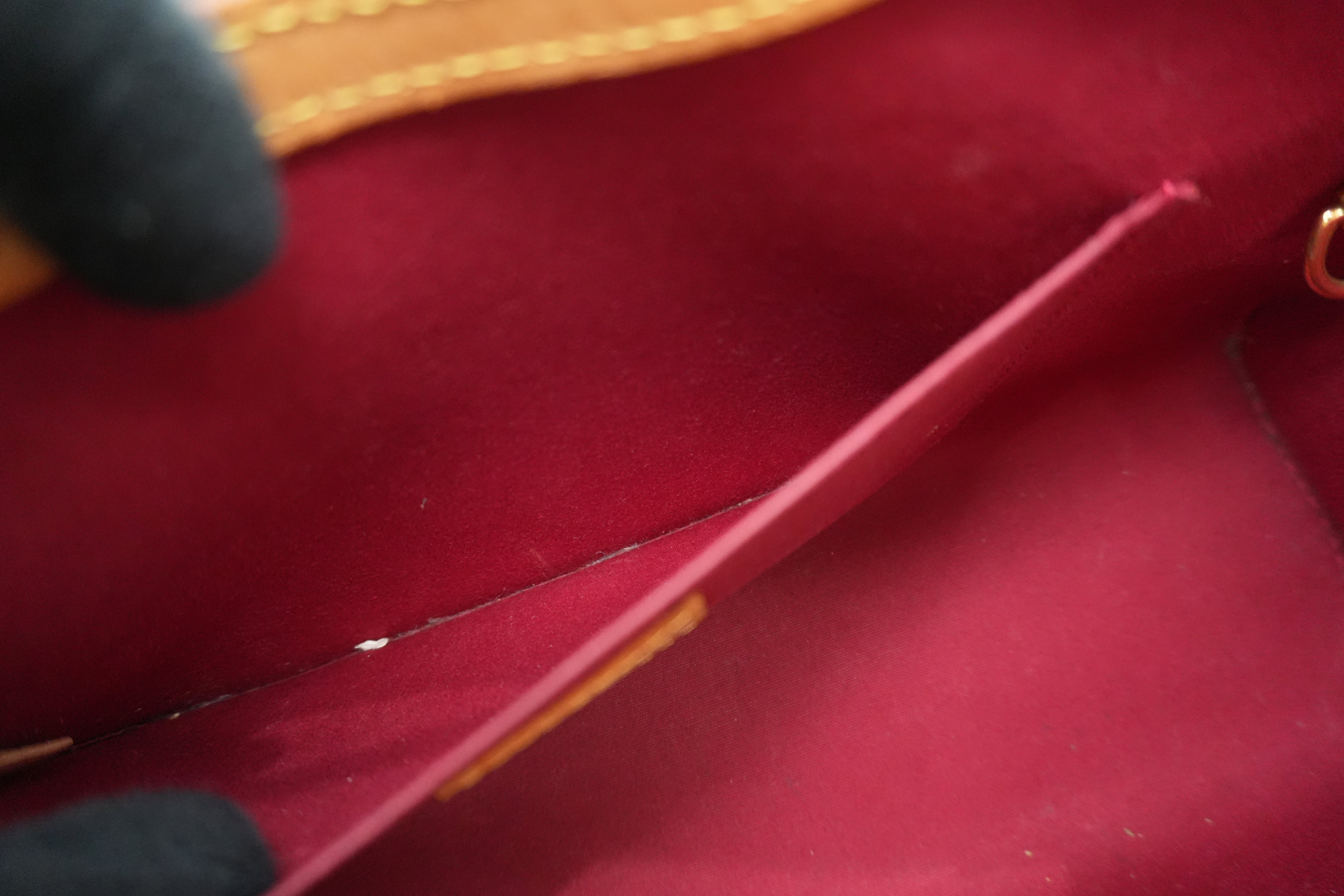 Louis Vuitton Roxbury Vernis Two Way Shoulder Bag Red Used