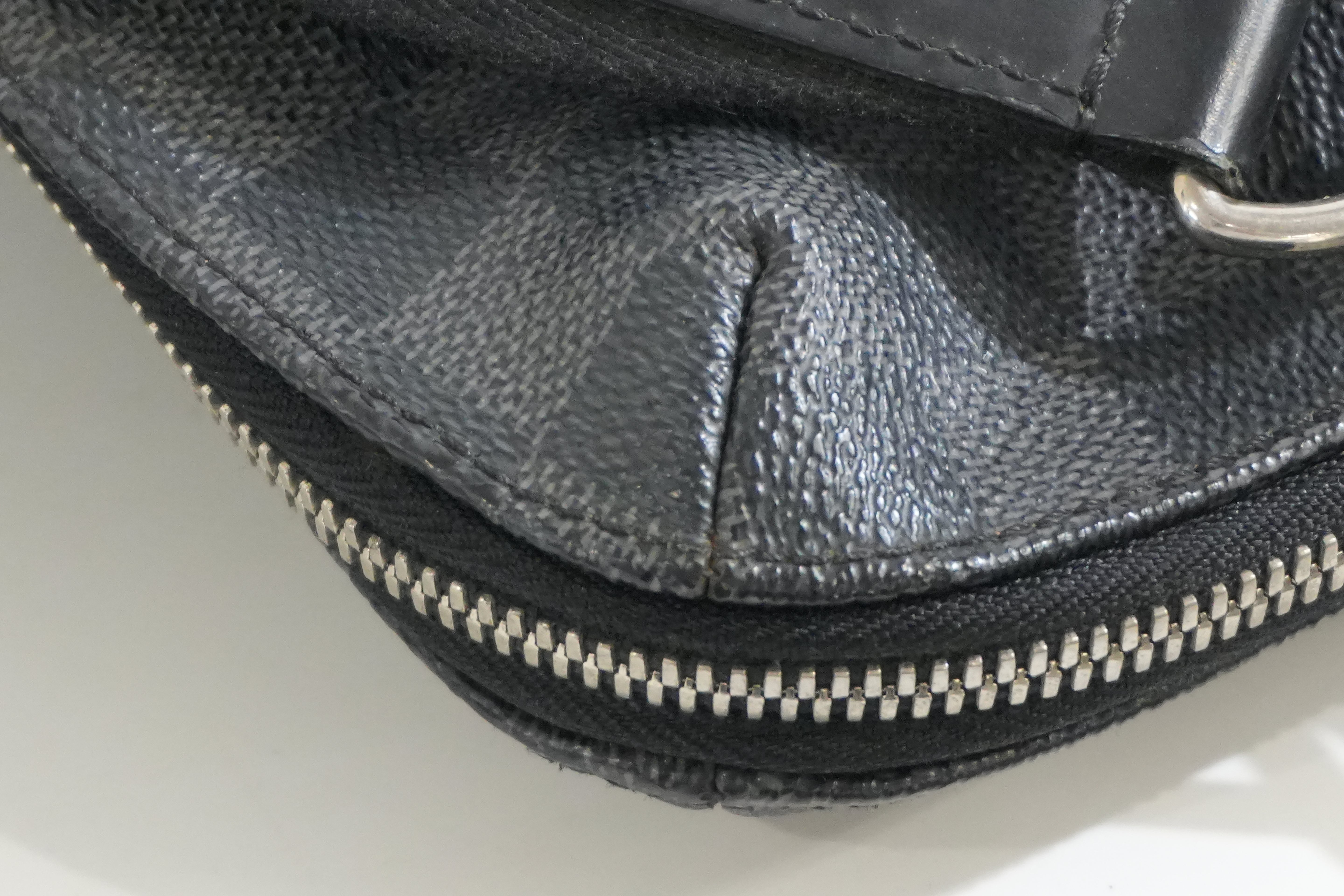 Pre-owned Louis Vuitton Damier Graphite Porte Documents Jour Messenger Bag