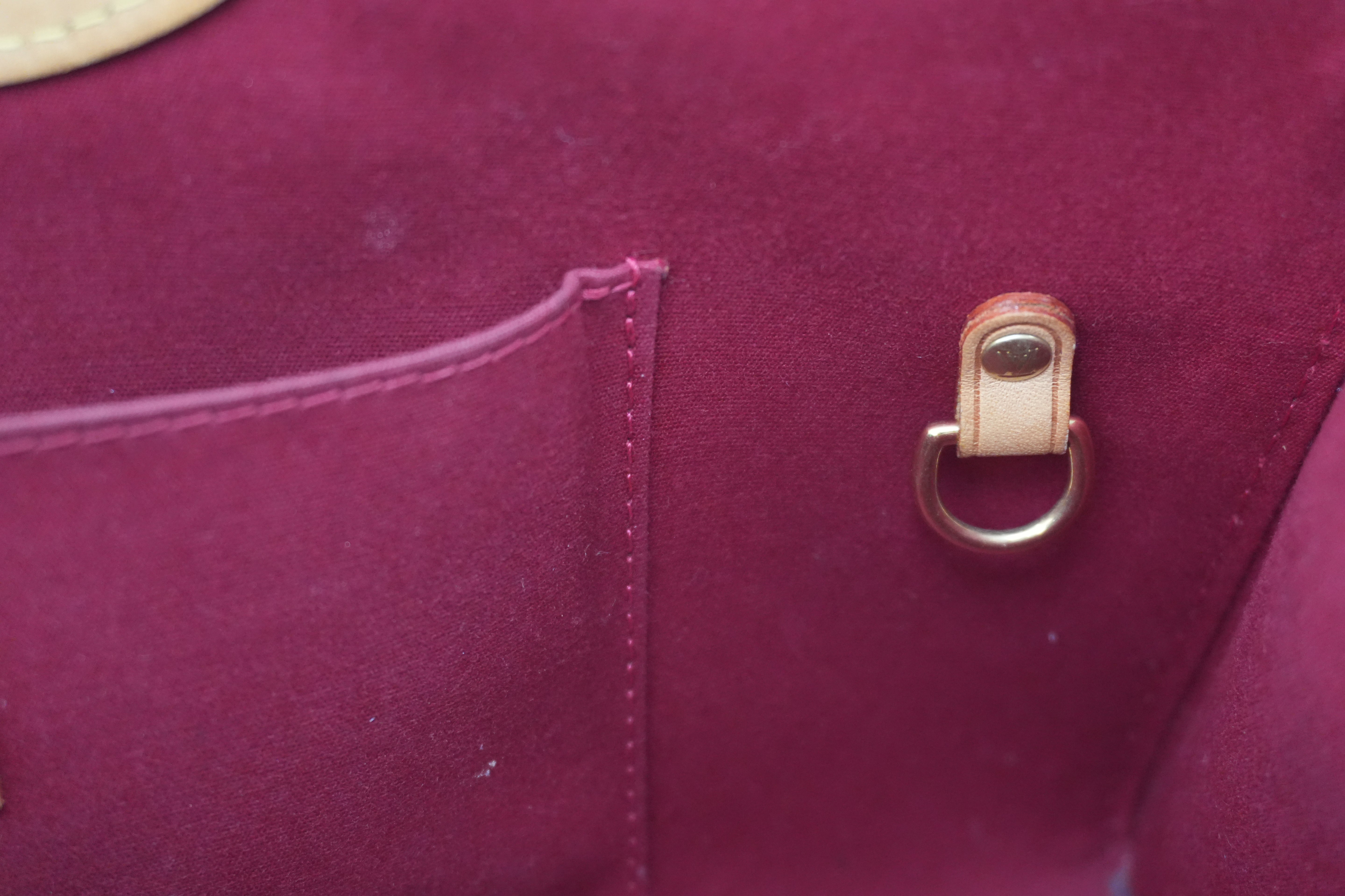 Louis Vuitton Roxbury Vernis Two Way Shoulder Bag Red Used