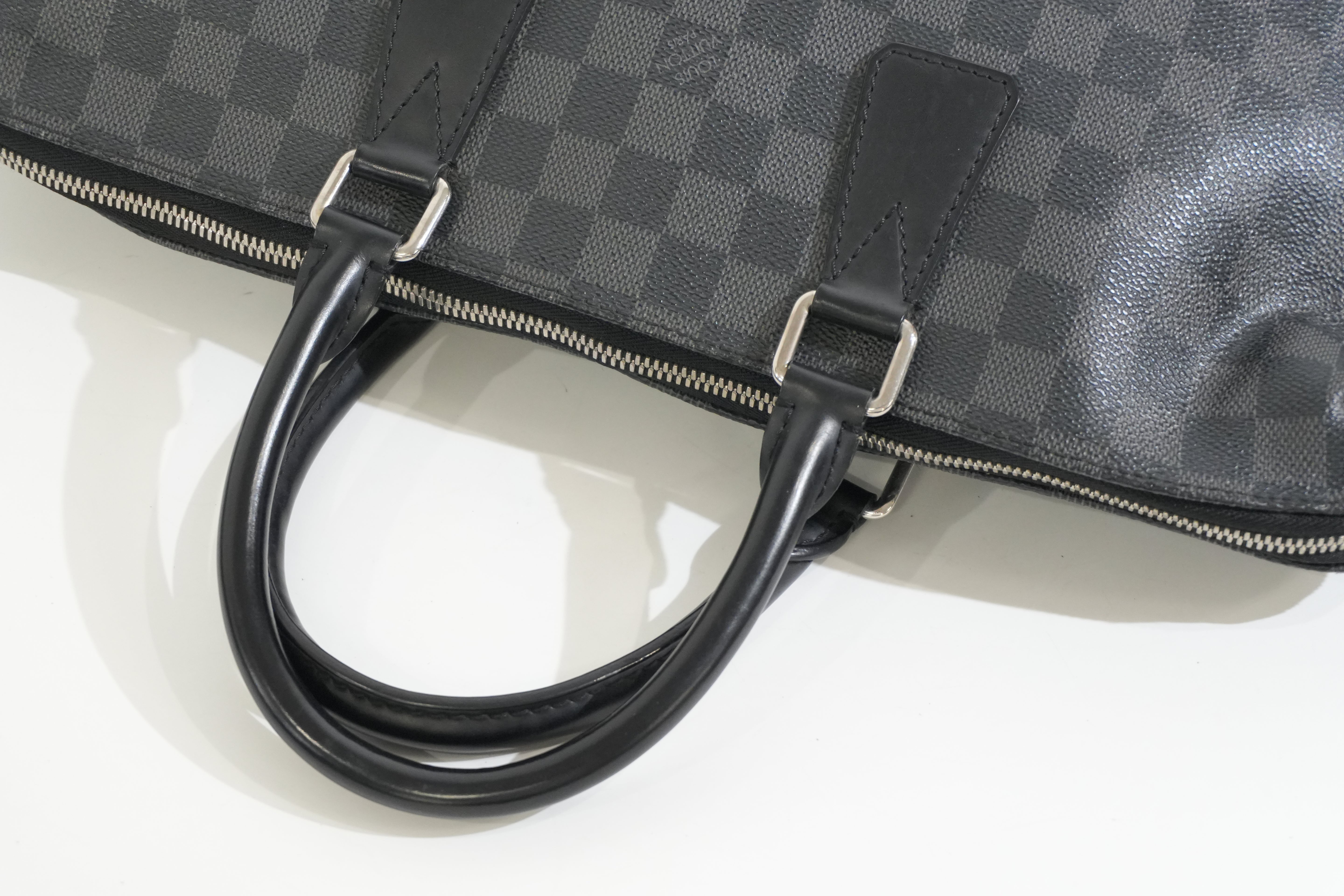 Pre-owned Louis Vuitton Damier Graphite Porte Documents Jour Messenger Bag
