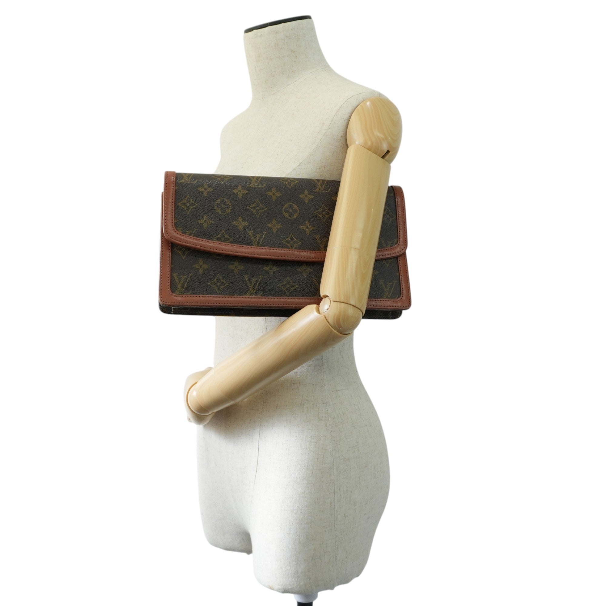 Louis Vuitton Monogram Pochette Dame GM Used