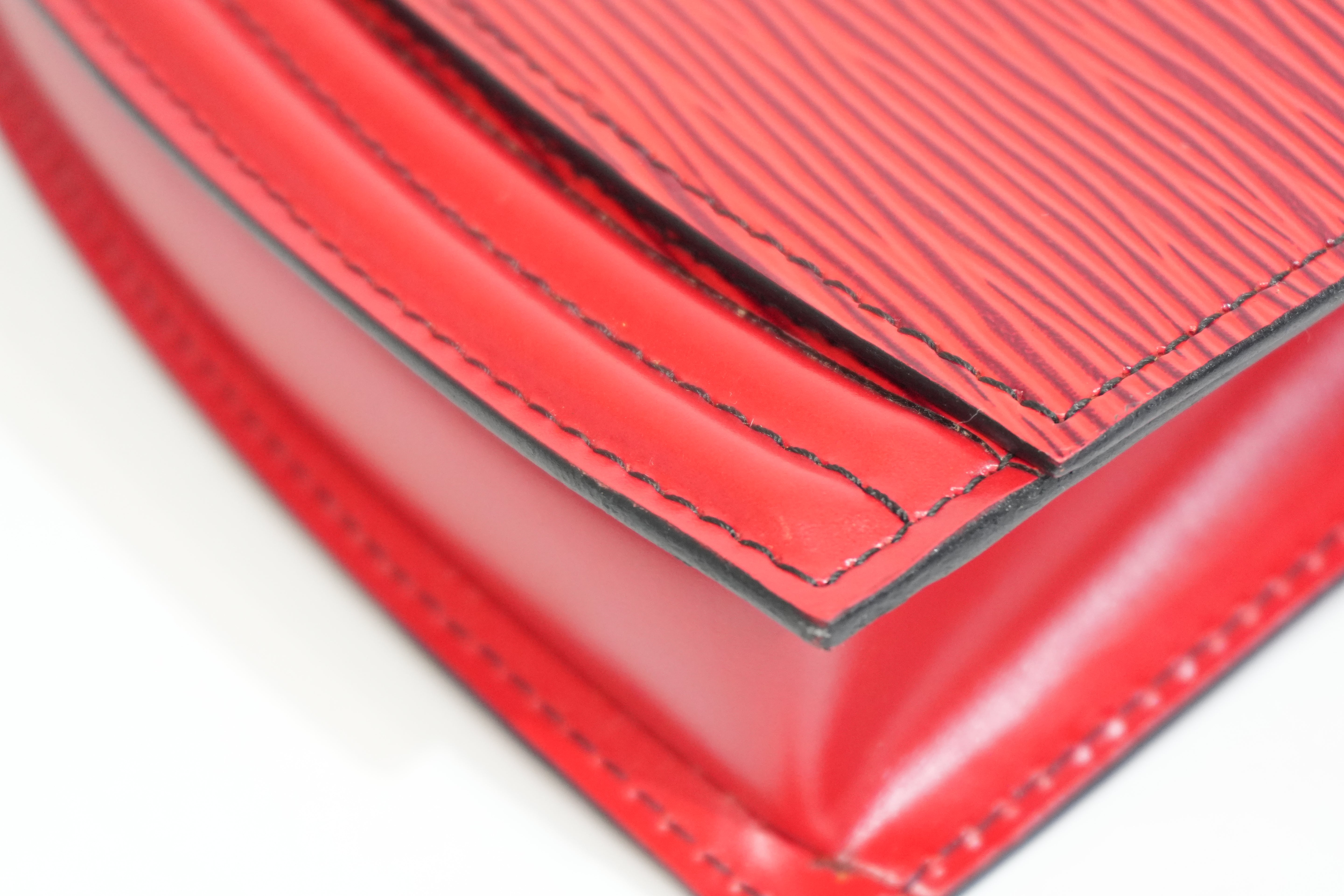 Pre-owned Louis Vuitton Epi Tilsitt Waist Bag Red
