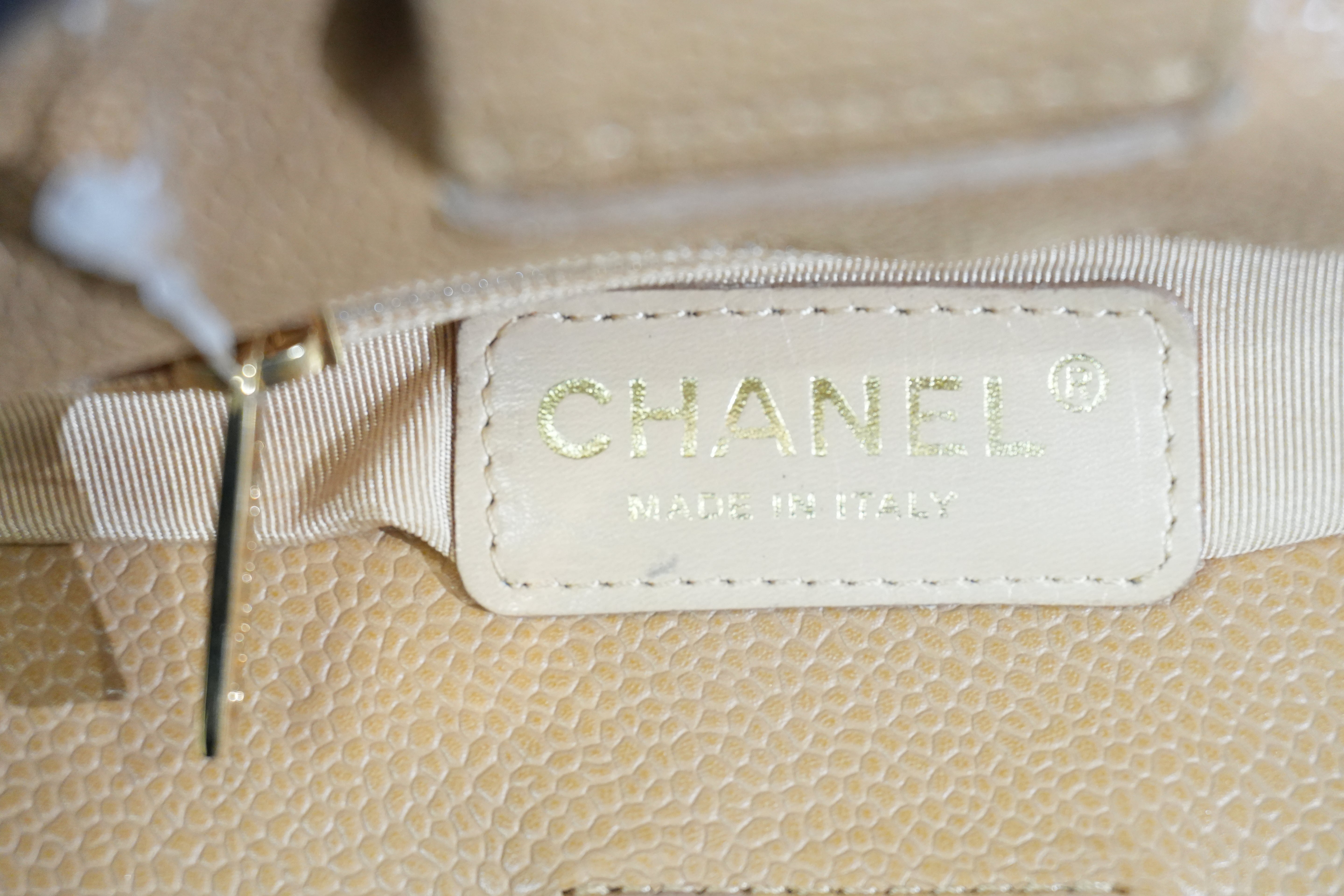 Pre-owned Chanel PST Tote Bag Beige