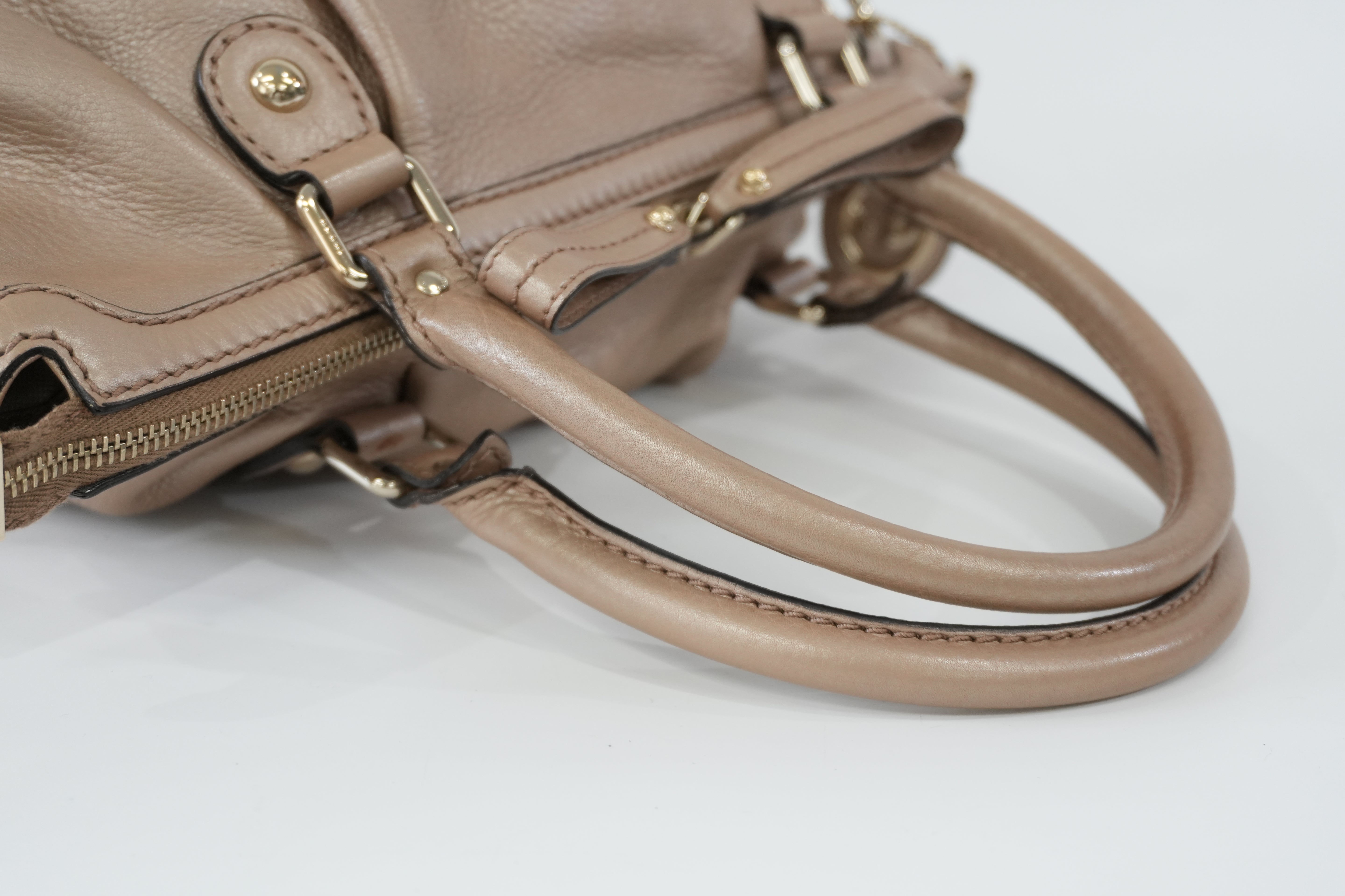 Pre-owned Gucci Leather Metallic Shoulder Bag Bronze