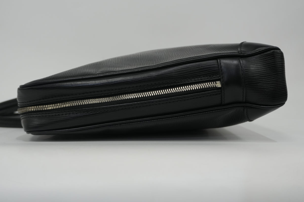 Pre-Owned Louis Vuitton Epi Porte Documents Briefcase Black