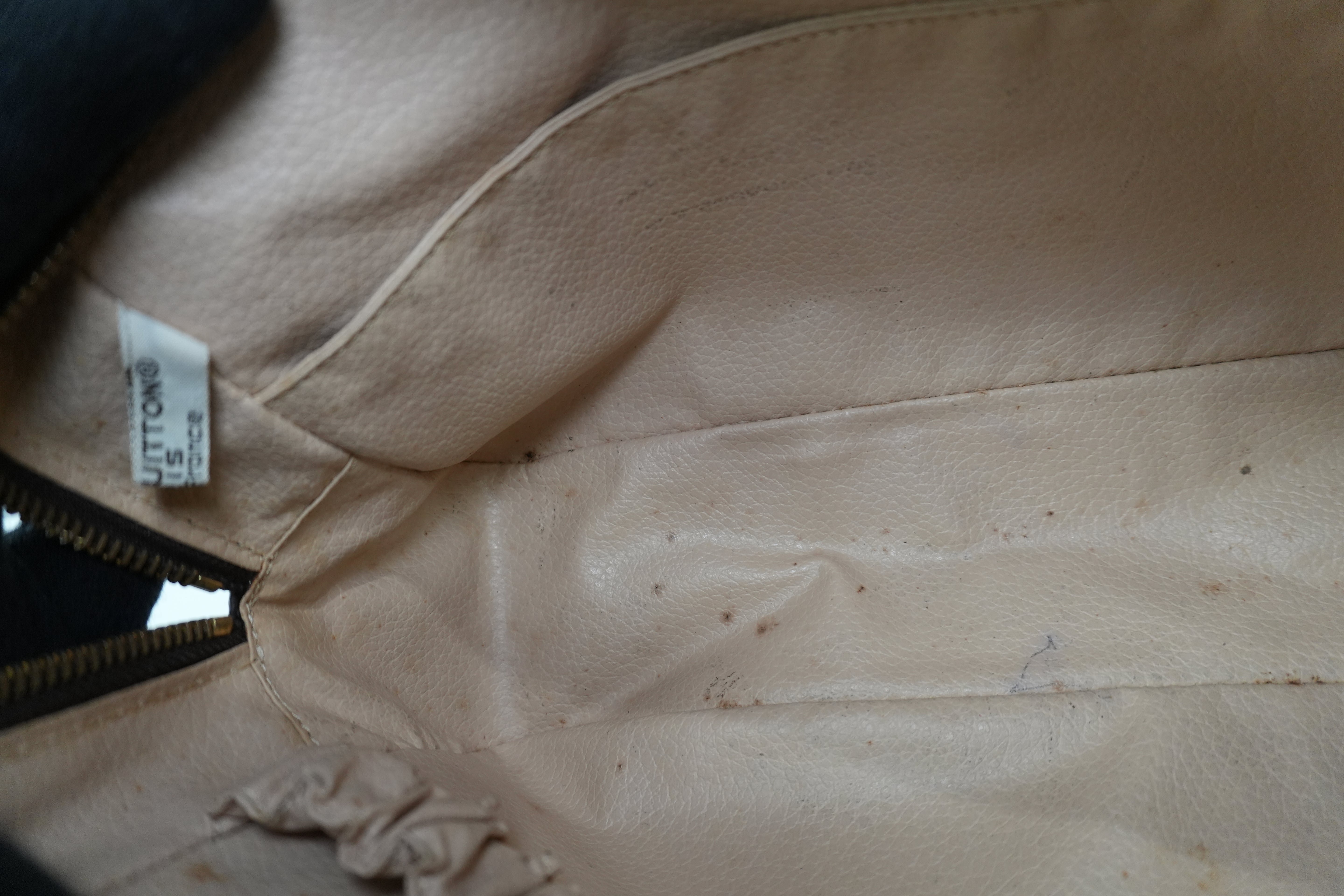 Louis Vuitton Monogram Trousse 28 Used