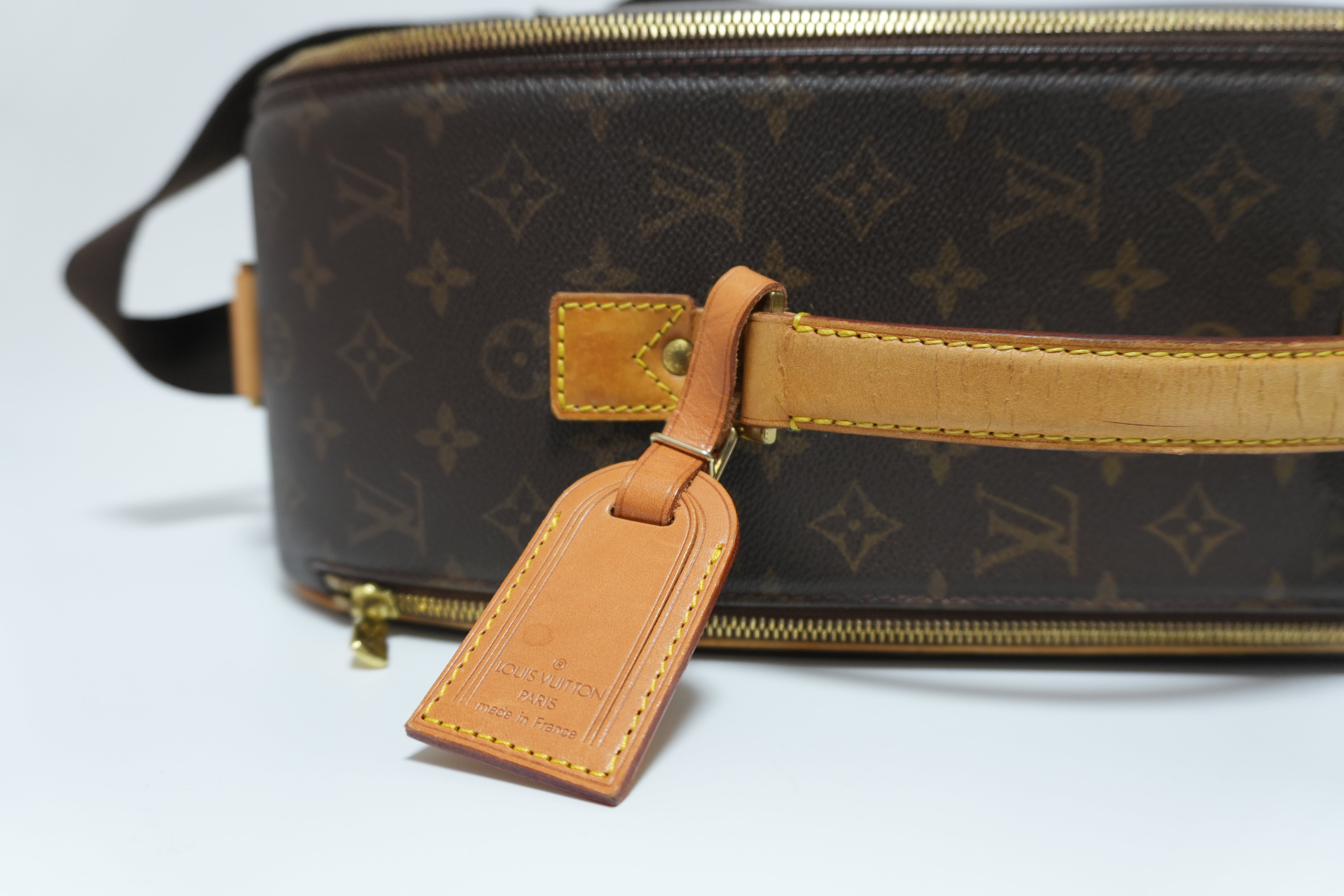 Louis Vuitton Packall PM Travel Bag Used