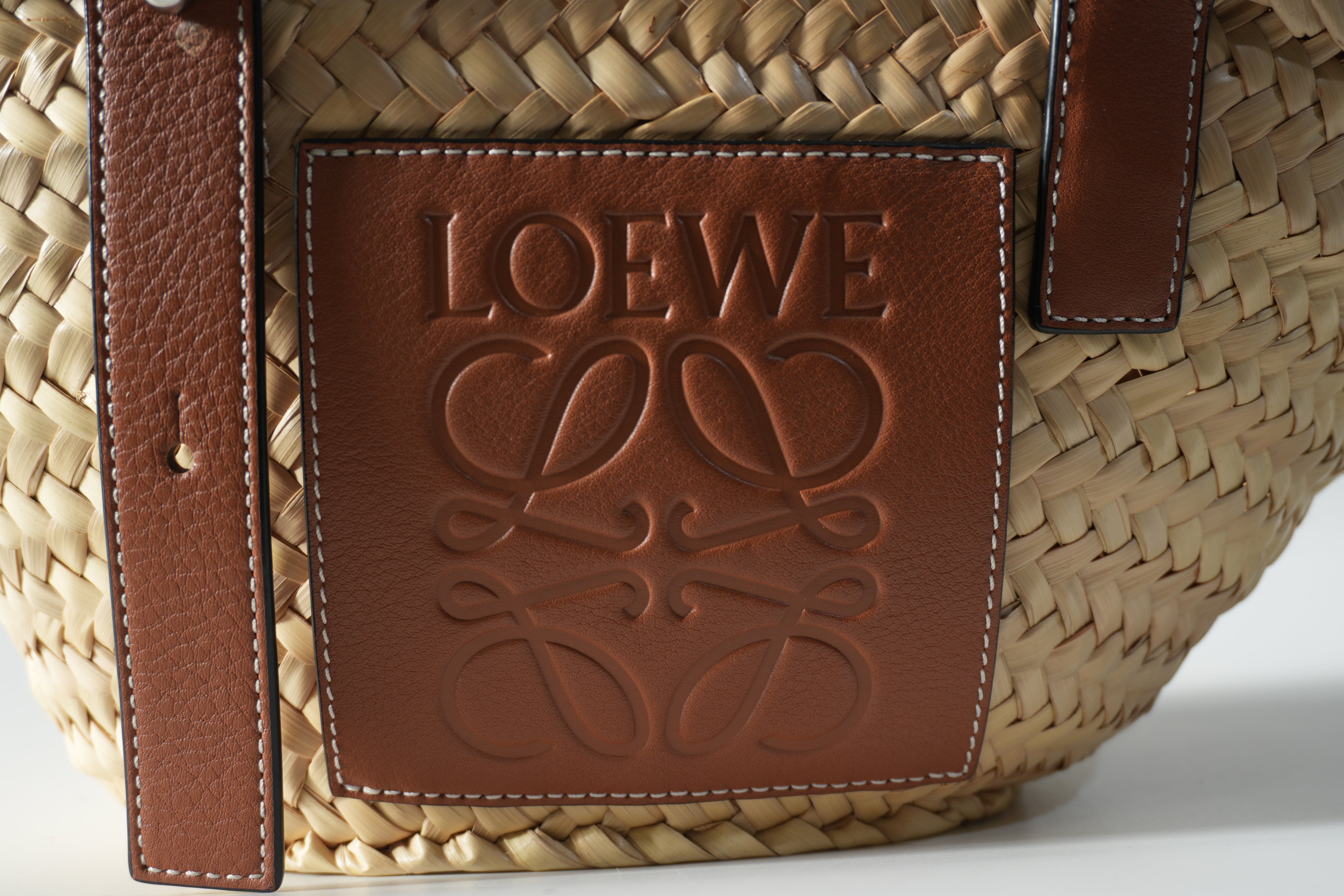 Pre-owned Loewe Raffia Small Anagram Basket Handbag Brown