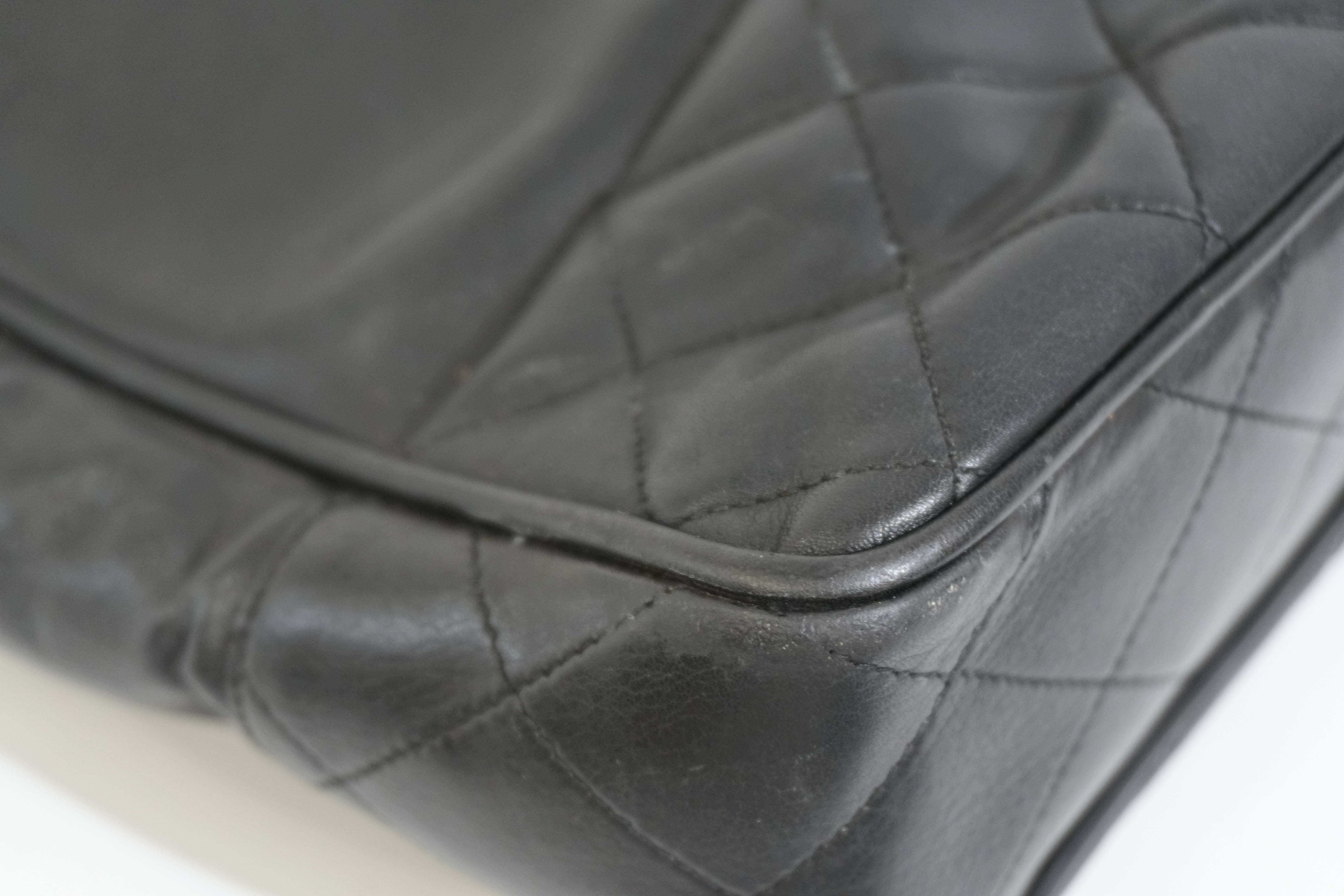 Pre-owned Chanel Chain Tote Bag Black