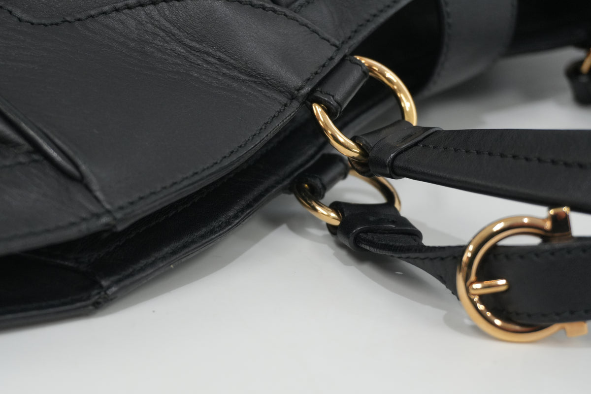 Pre-Owned Ferragamo Anabell Pleated Tote Bag Black