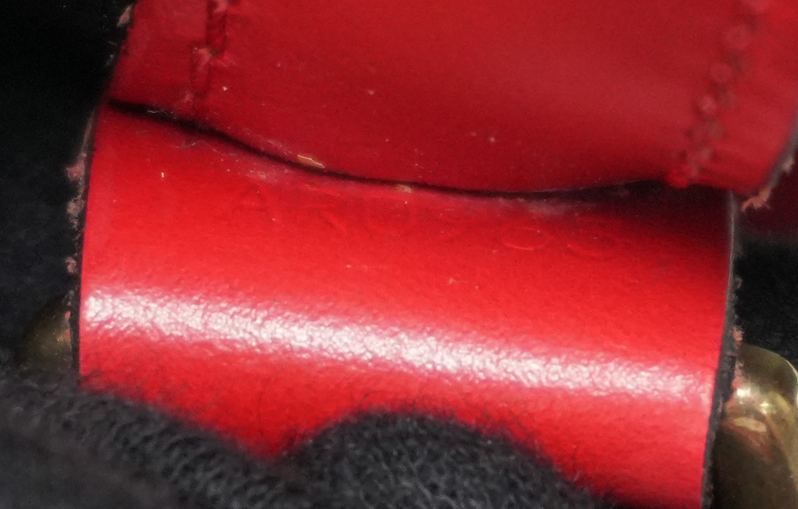 Louis Vuitton Epi Noe Bicolor Shoulder Bag Used