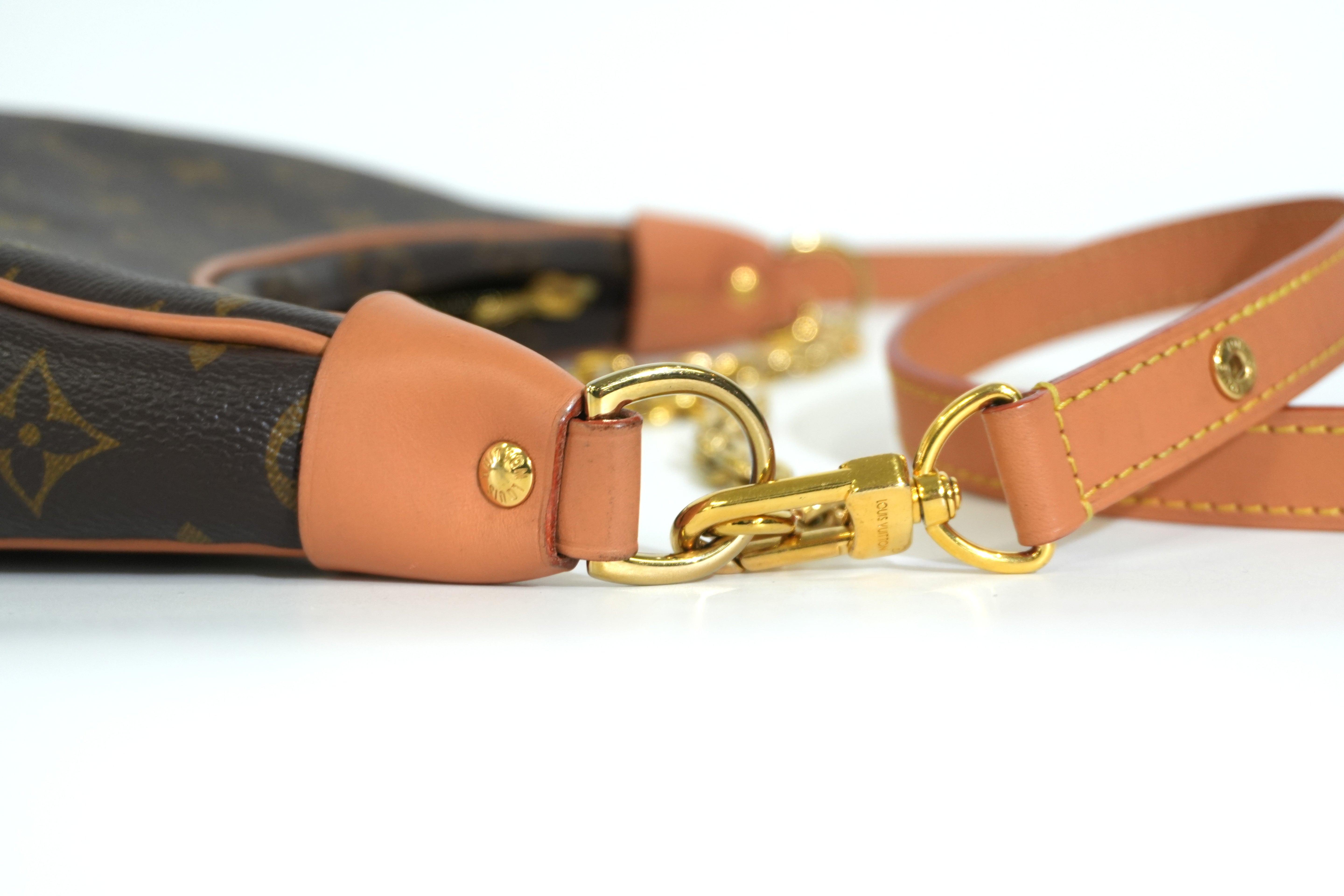 Pre-owned Louis Vuitton Monogram Loop Crossbody Bag