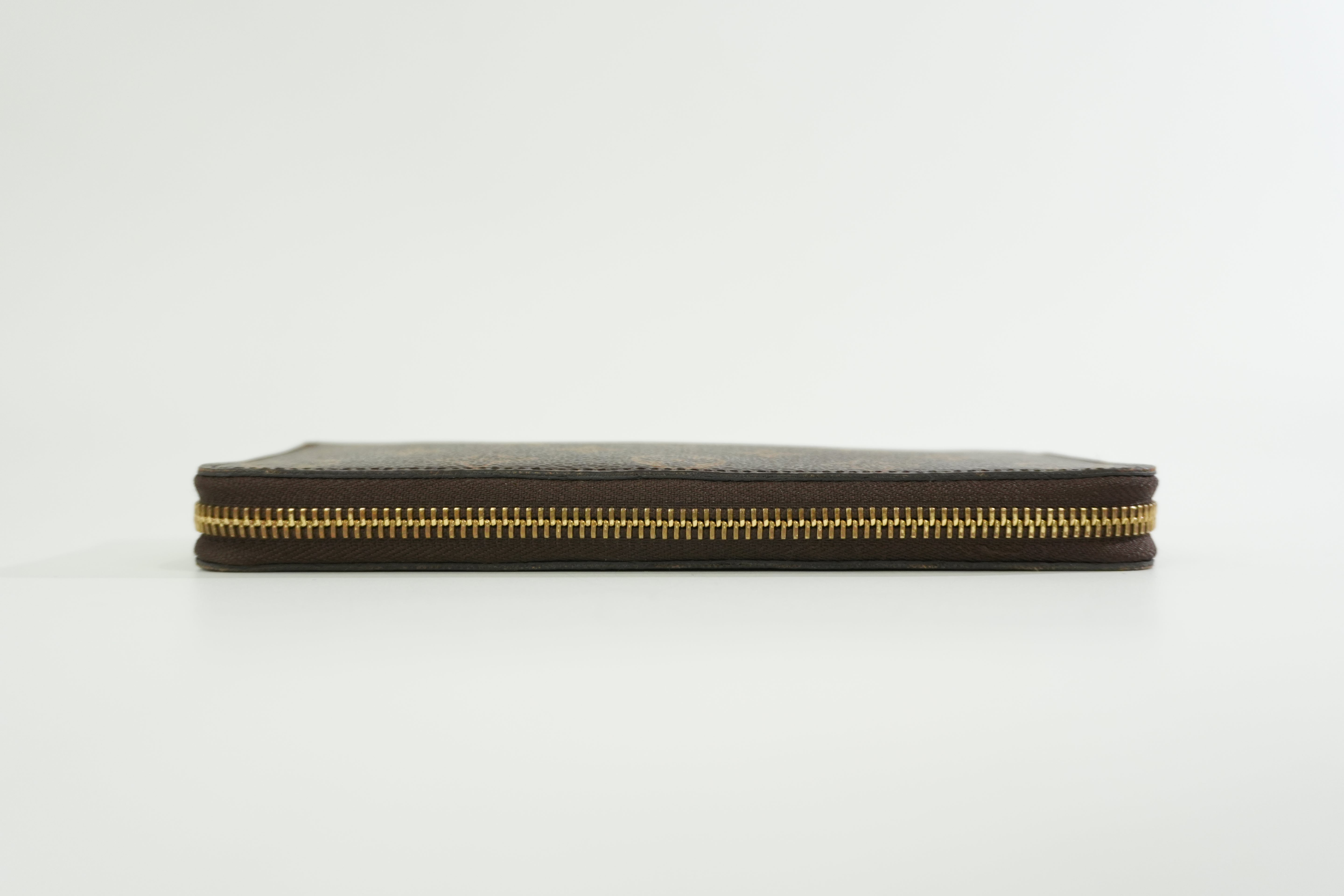 Pre-owned Louis Vuitton Monogram Clemence Wallet Purple