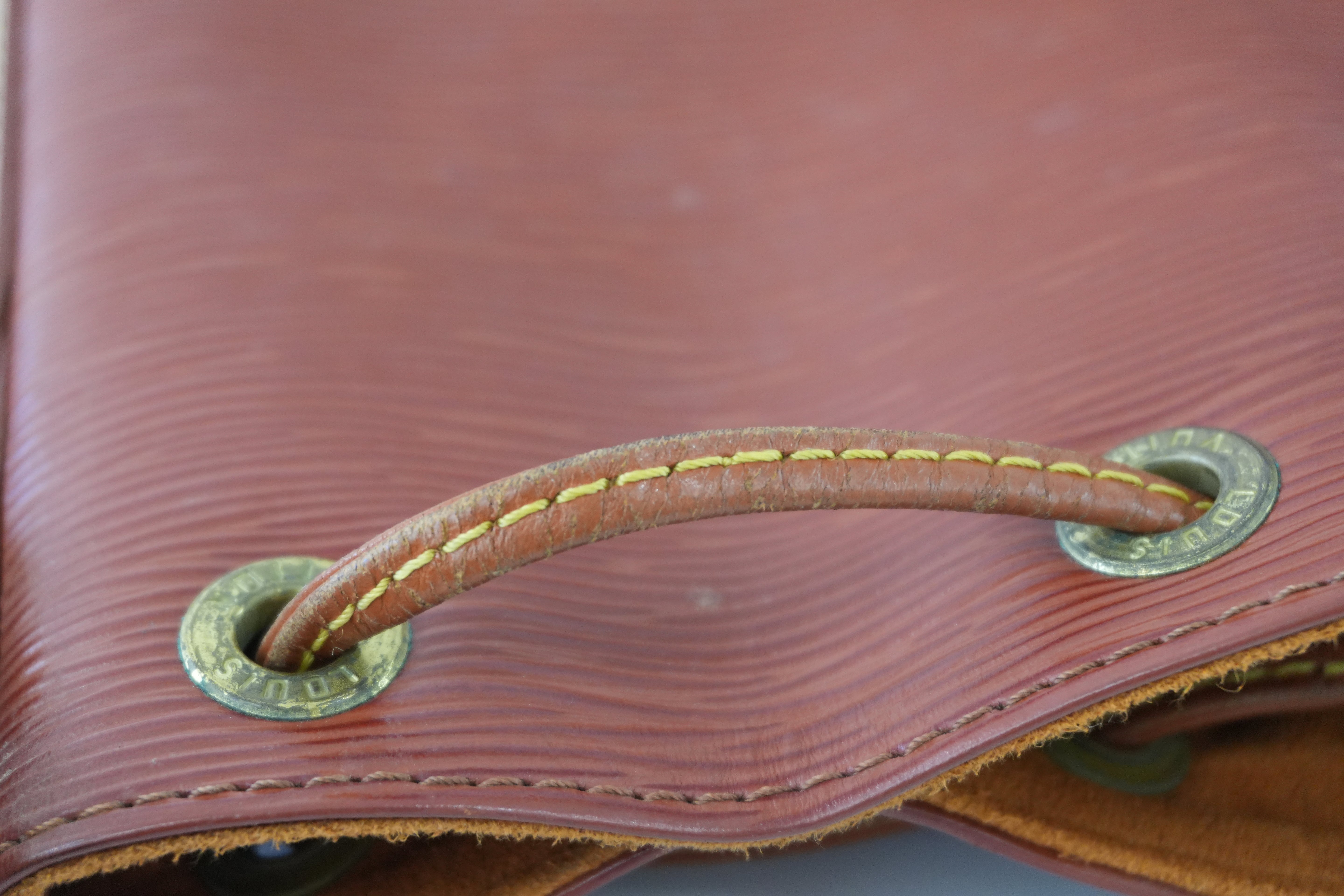 Louis Vuitton Noe GM Epi Shoulder Bag Kenya Brown Used