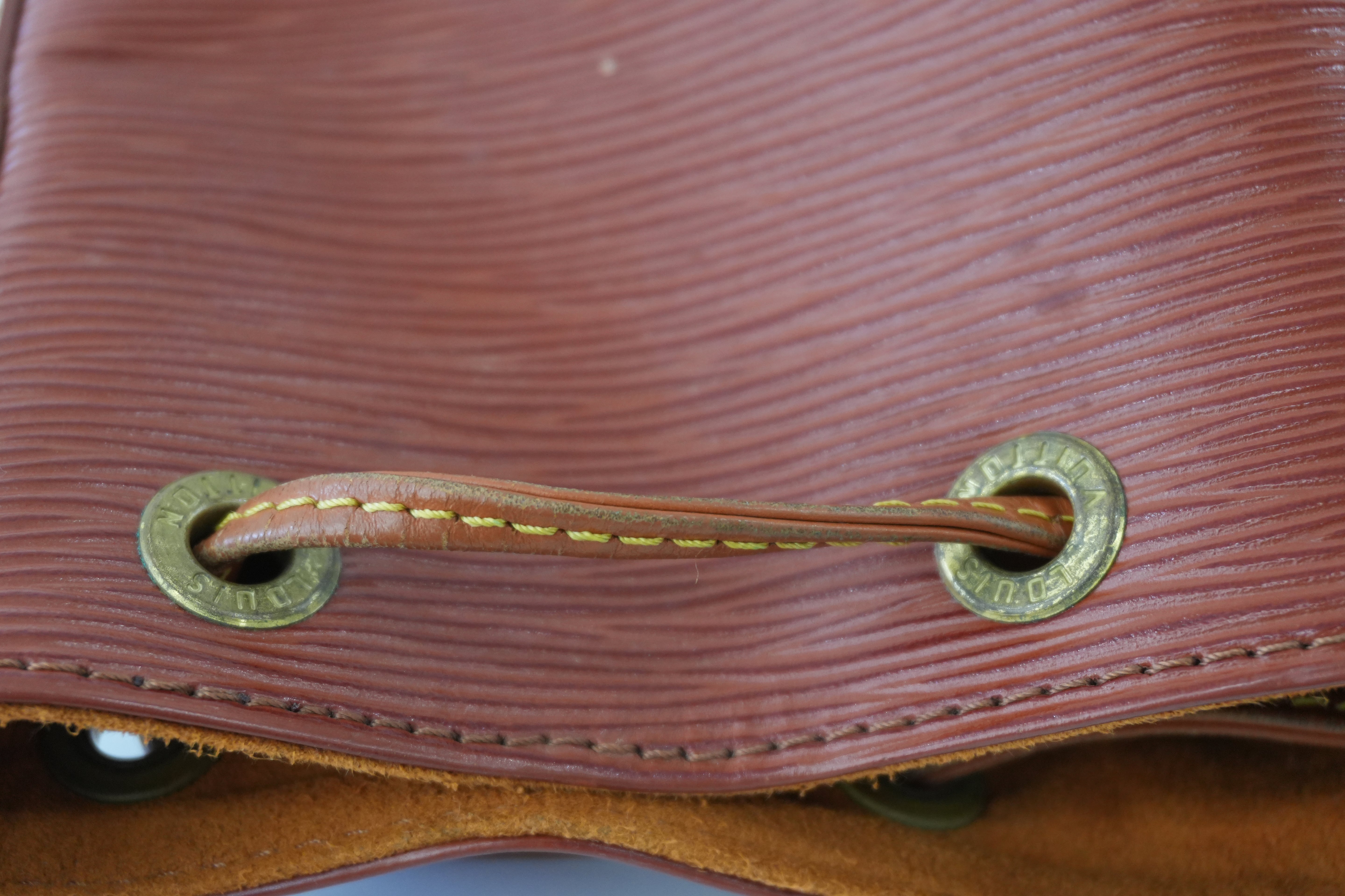 Louis Vuitton Noe GM Epi Shoulder Bag Kenya Brown Used