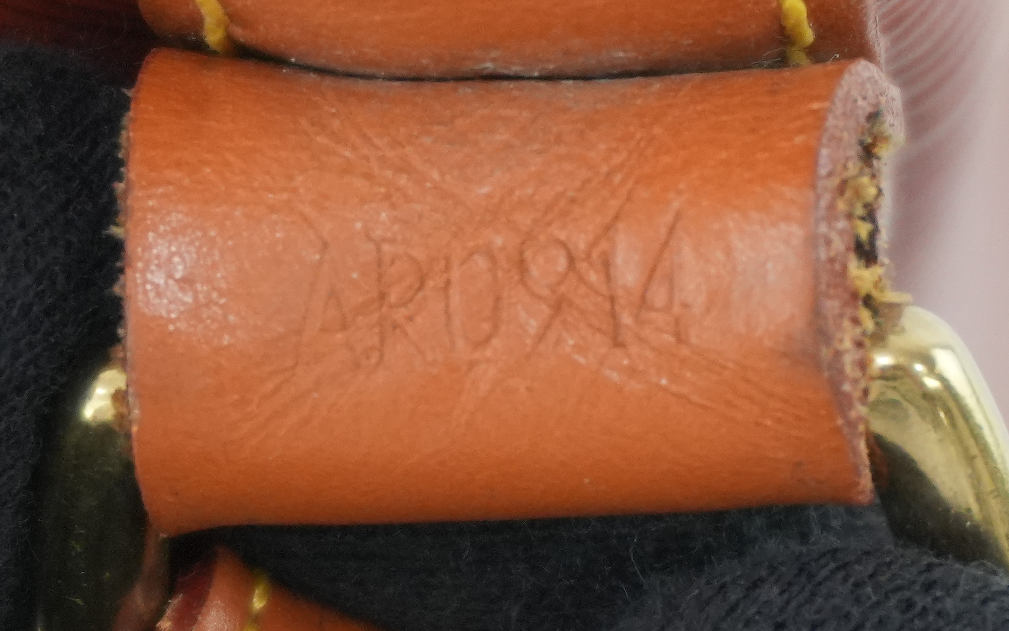 Louis Vuitton Noe GM Epi Shoulder Bag Kenya Brown Used