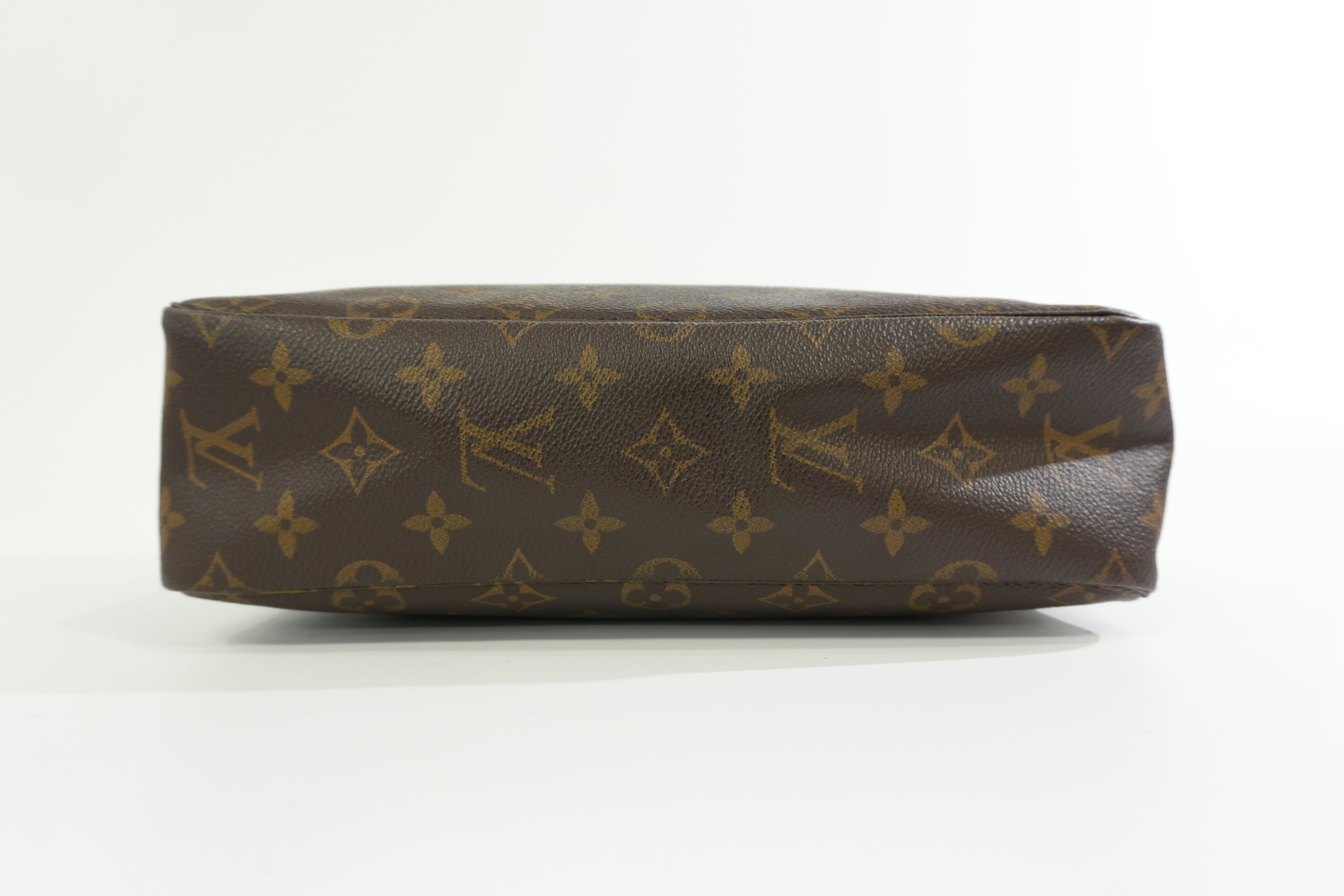 Louis Vuitton Monogram Trousse 28 Pouch Used