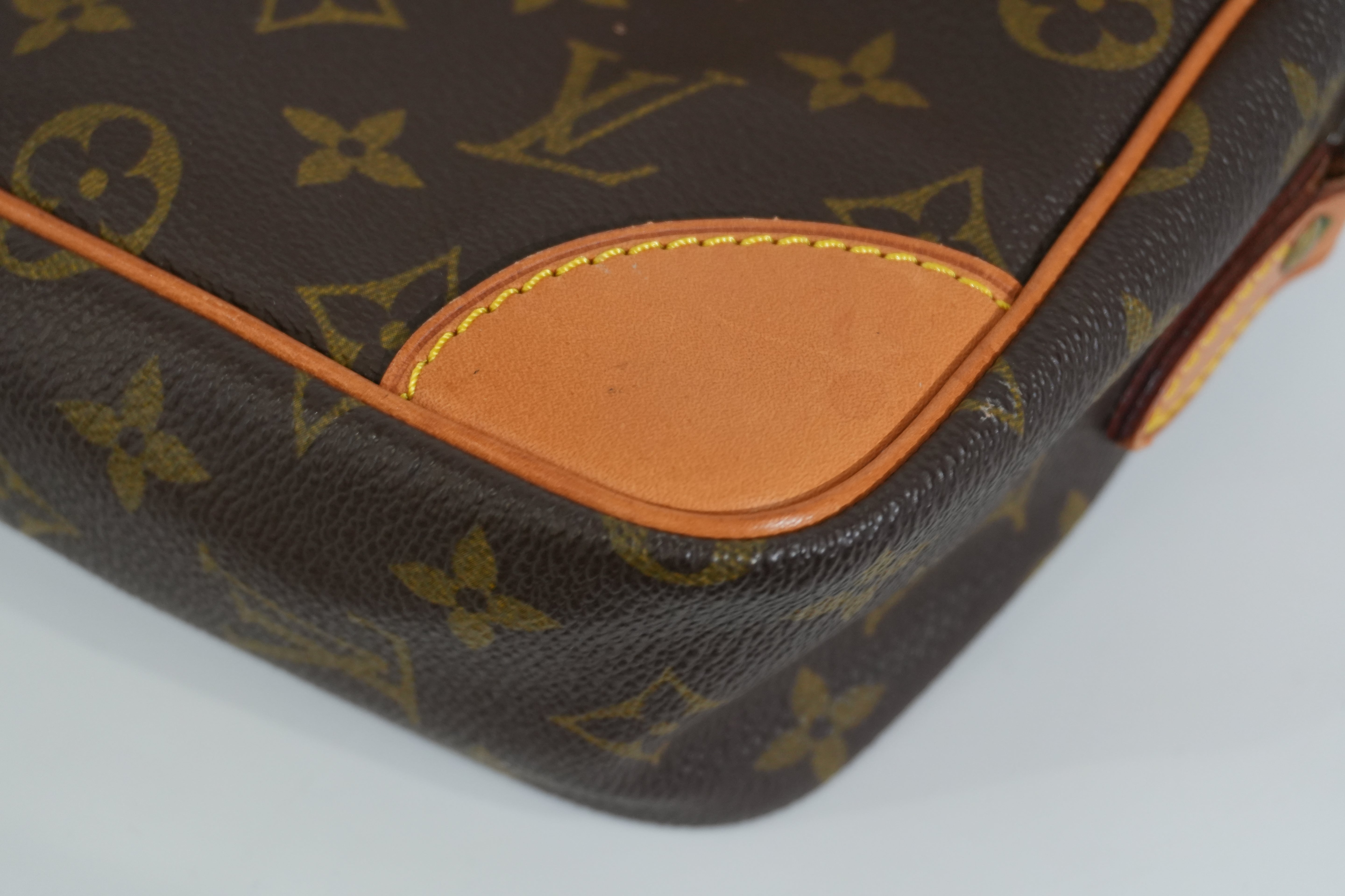 Pre-owned Louis Vuitton Monogram Trocadero Shoulder Bag