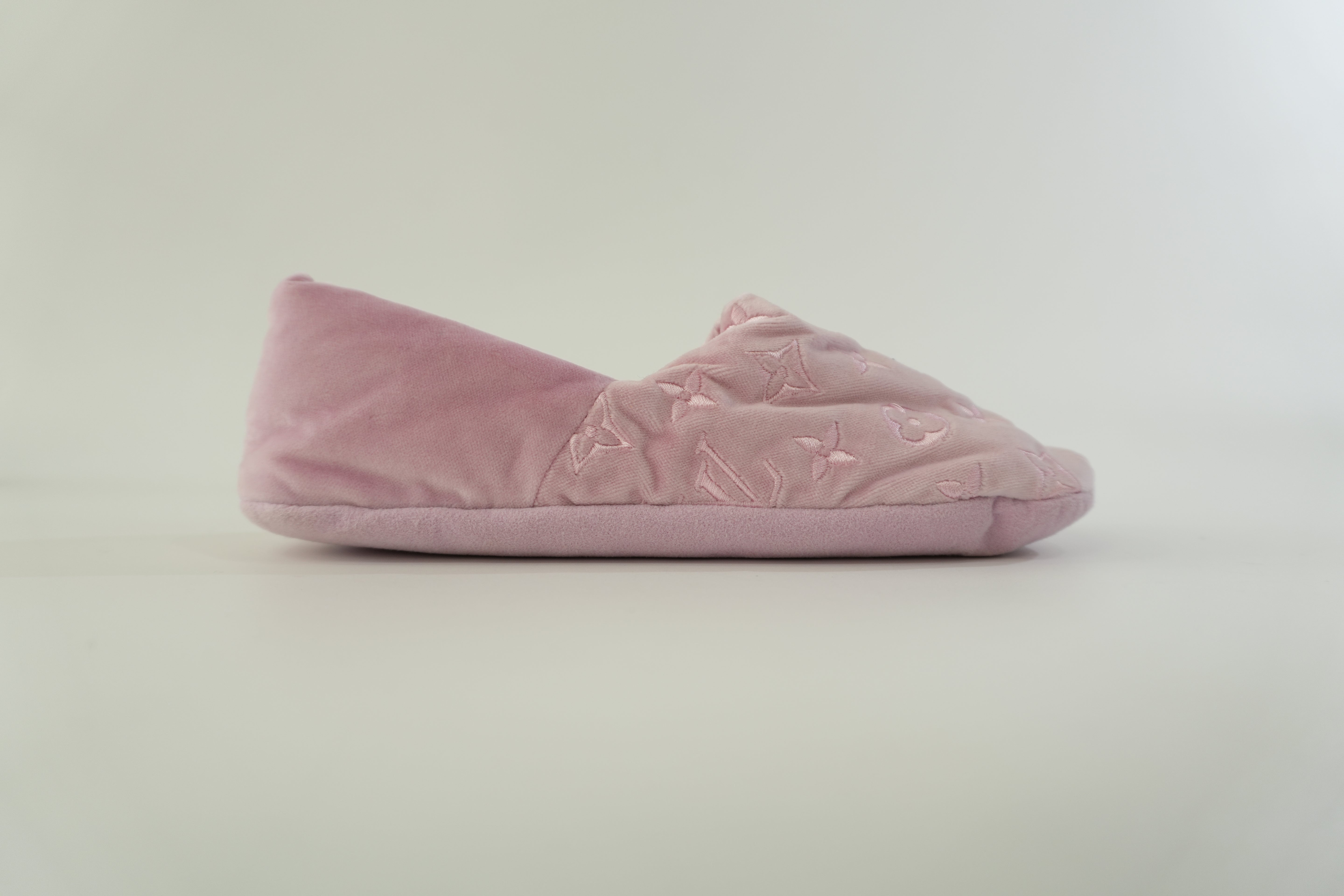 Pre-owned Louis Vuitton Indoor Slippers Size 6 Pink