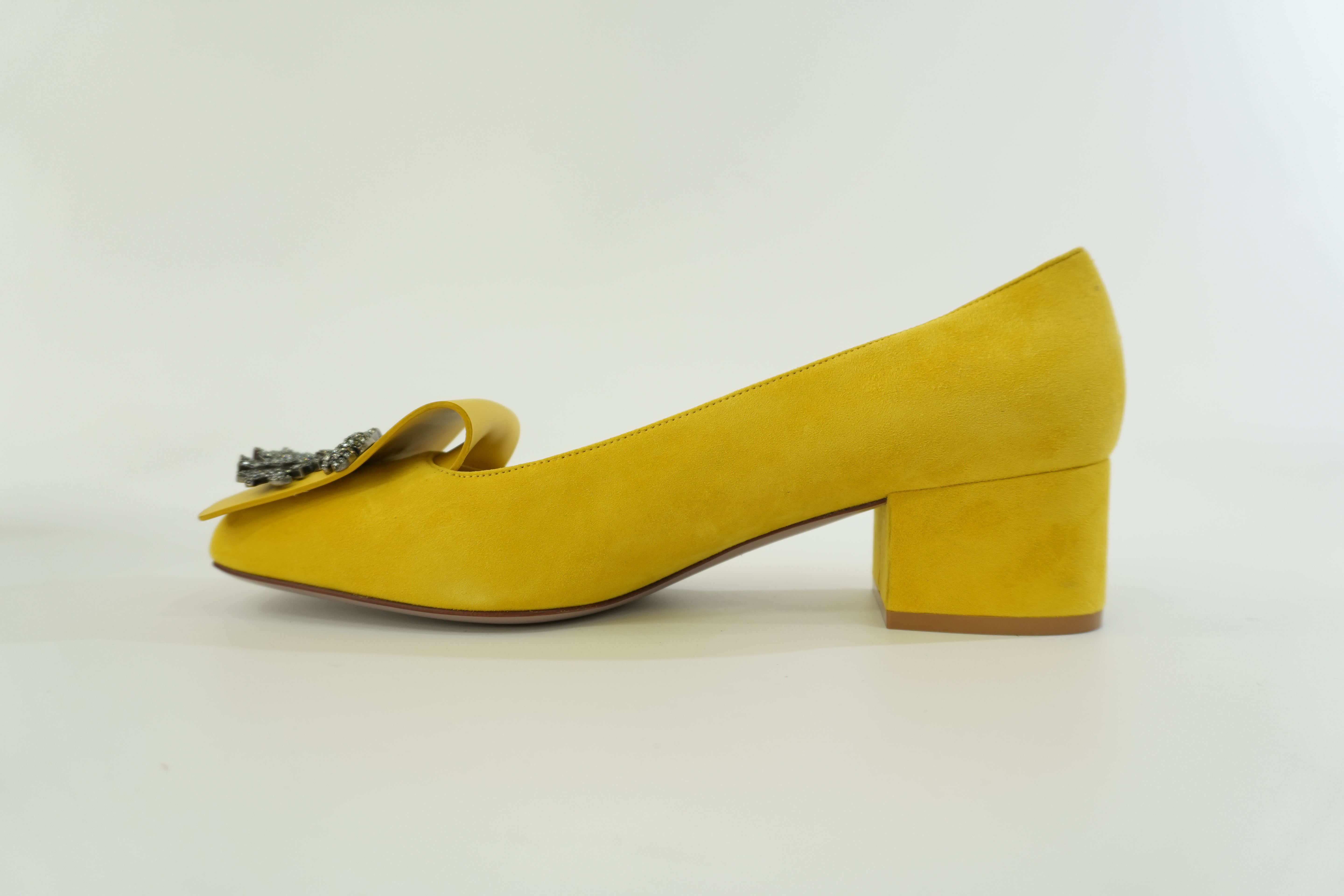 Pre-owned Valentino Suede Heeled Shoes Size 11 Yellow