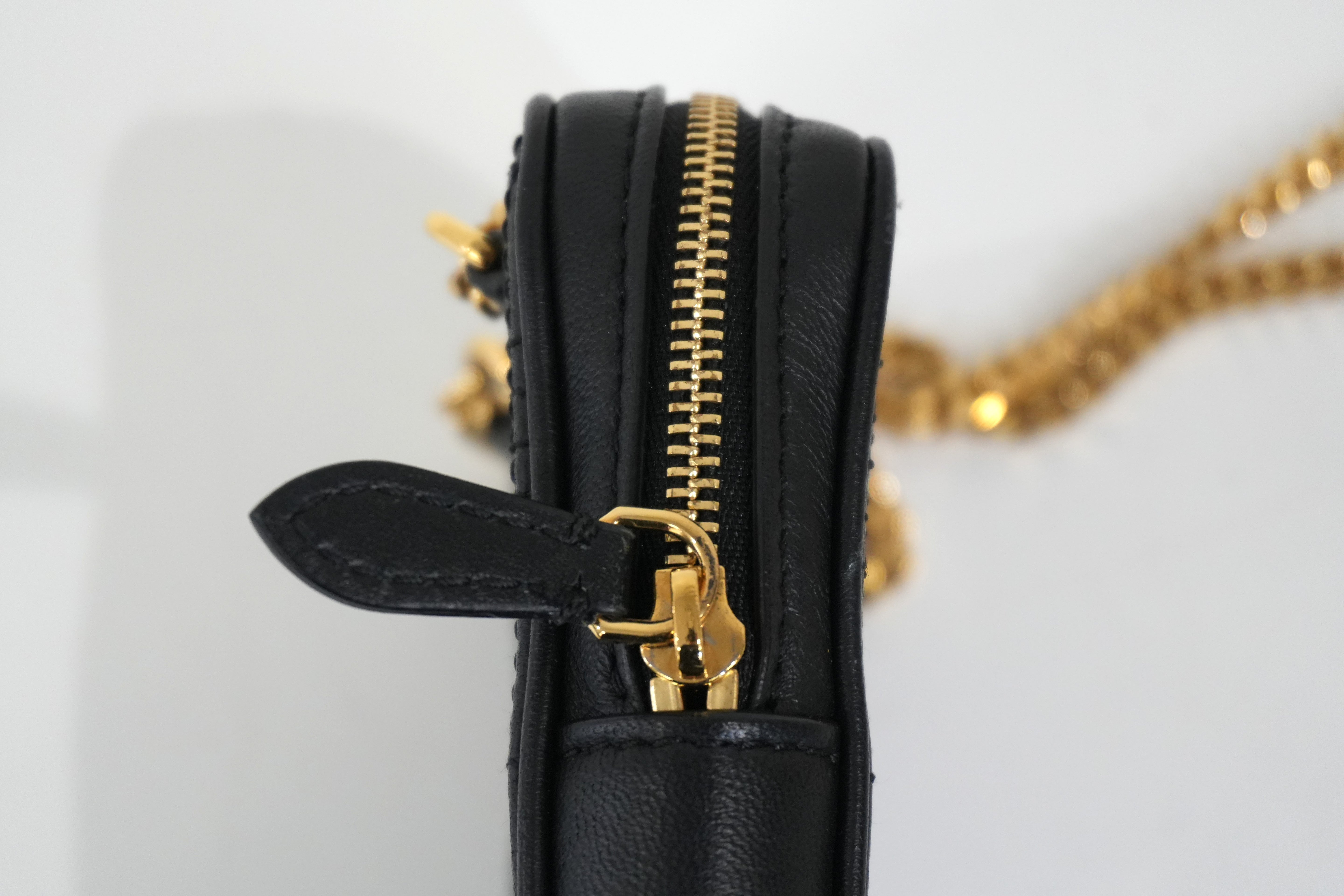 Pre-owned Burberry Mini Vertical Lola Pouch Crossbody Bag Black