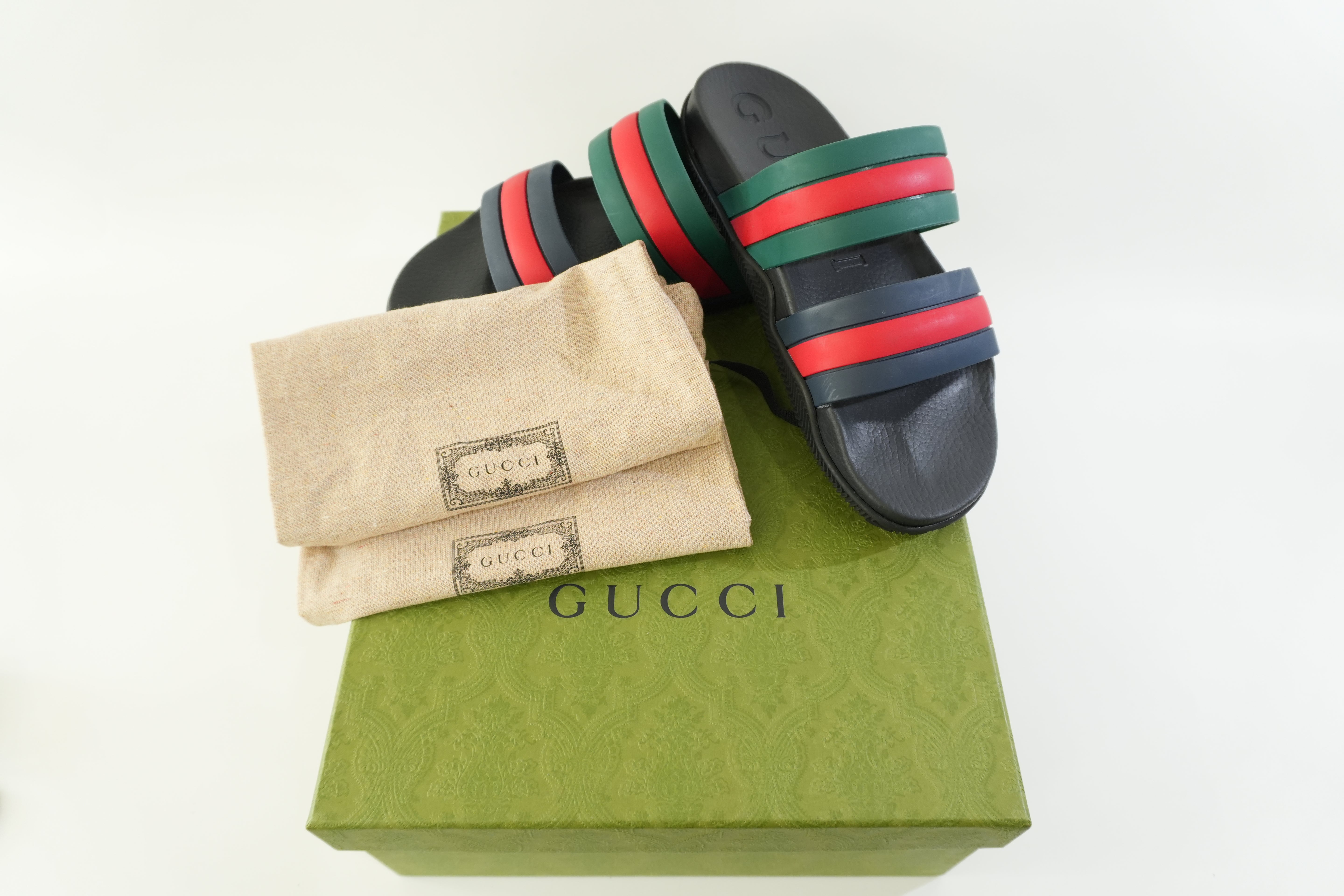 Pre-owned Gucci Sandals Size 9 Black