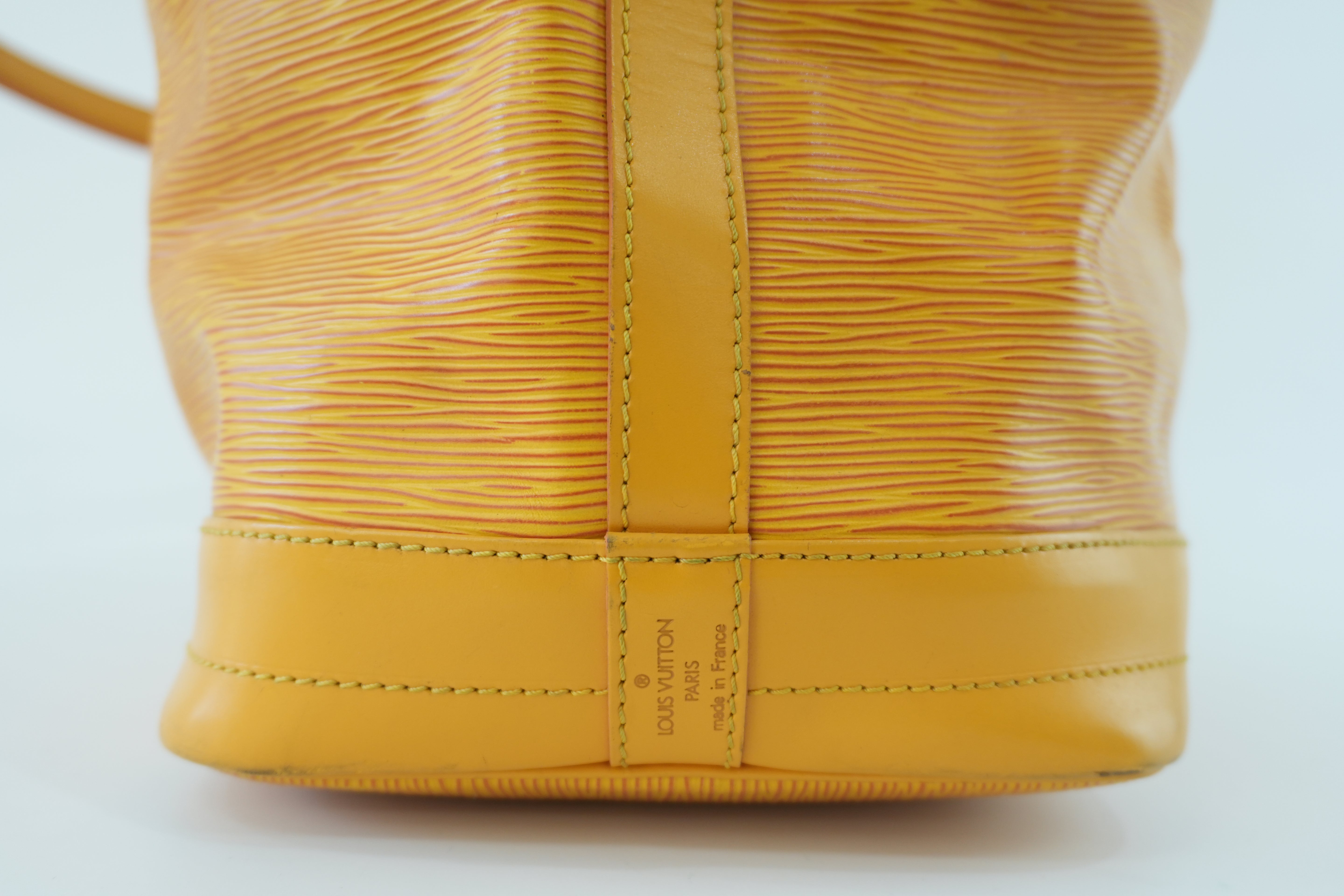 Louis Vuitton Noe GM Shoulder Bag Yellow Used