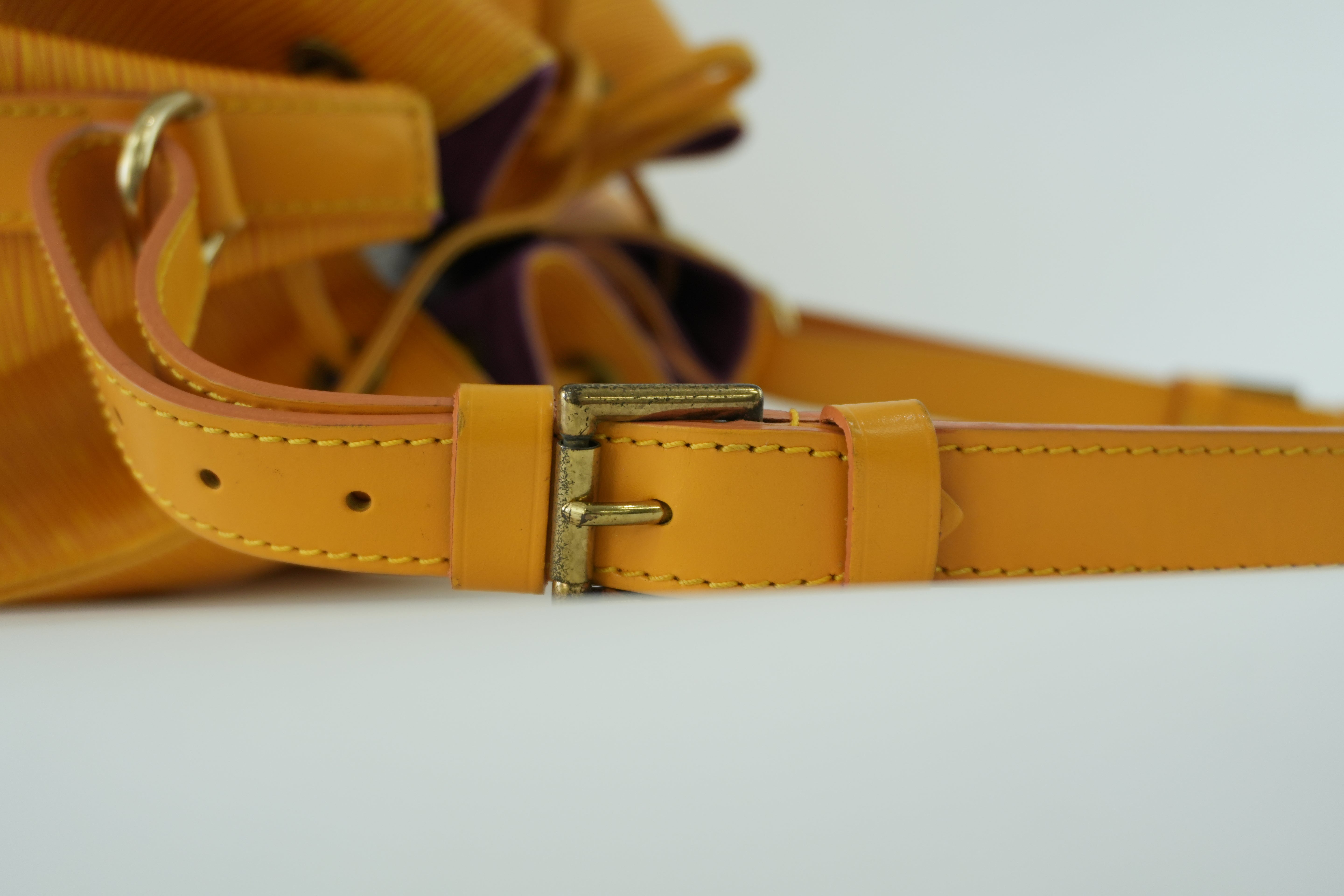 Louis Vuitton Noe GM Shoulder Bag Yellow Used