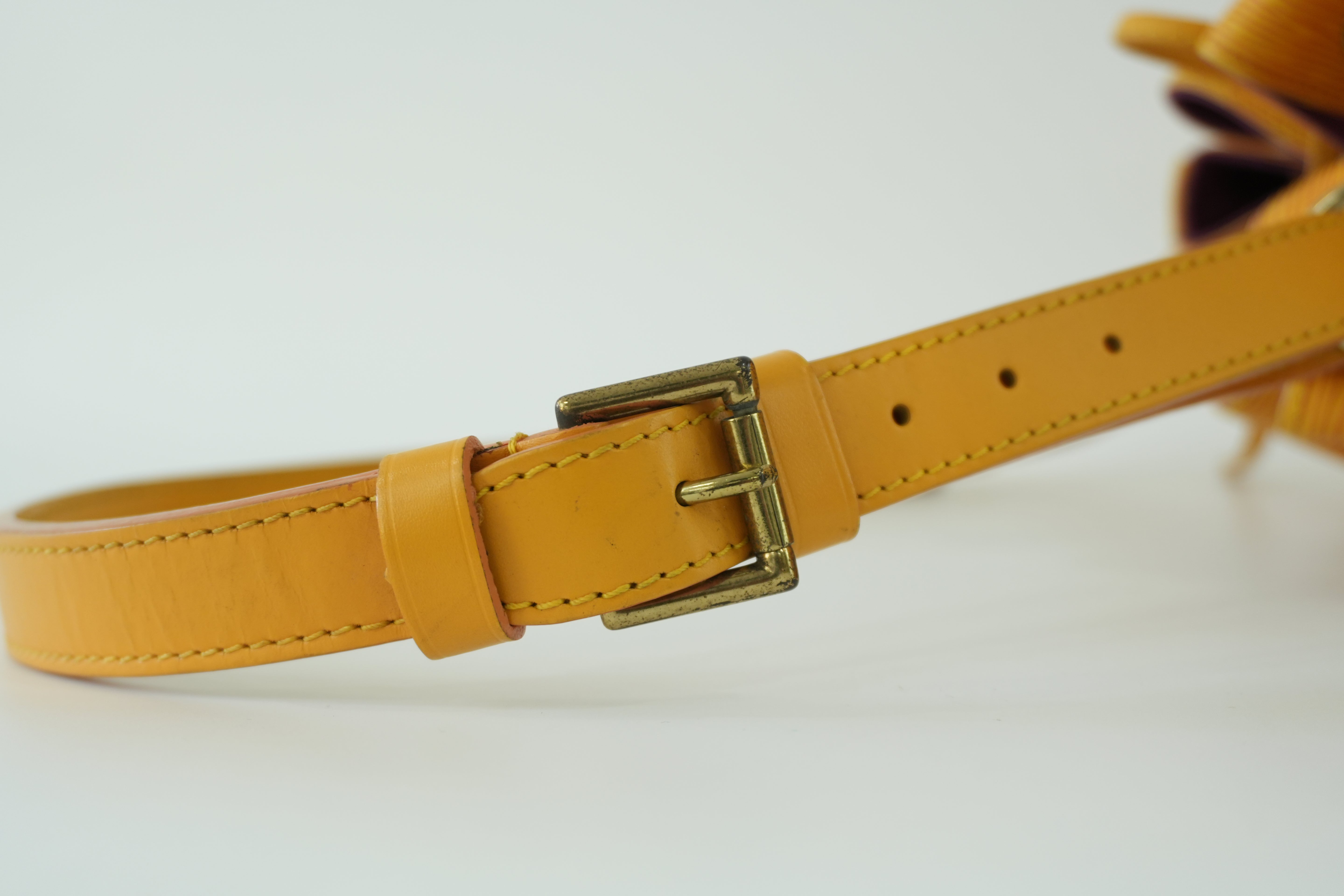 Louis Vuitton Noe GM Shoulder Bag Yellow Used