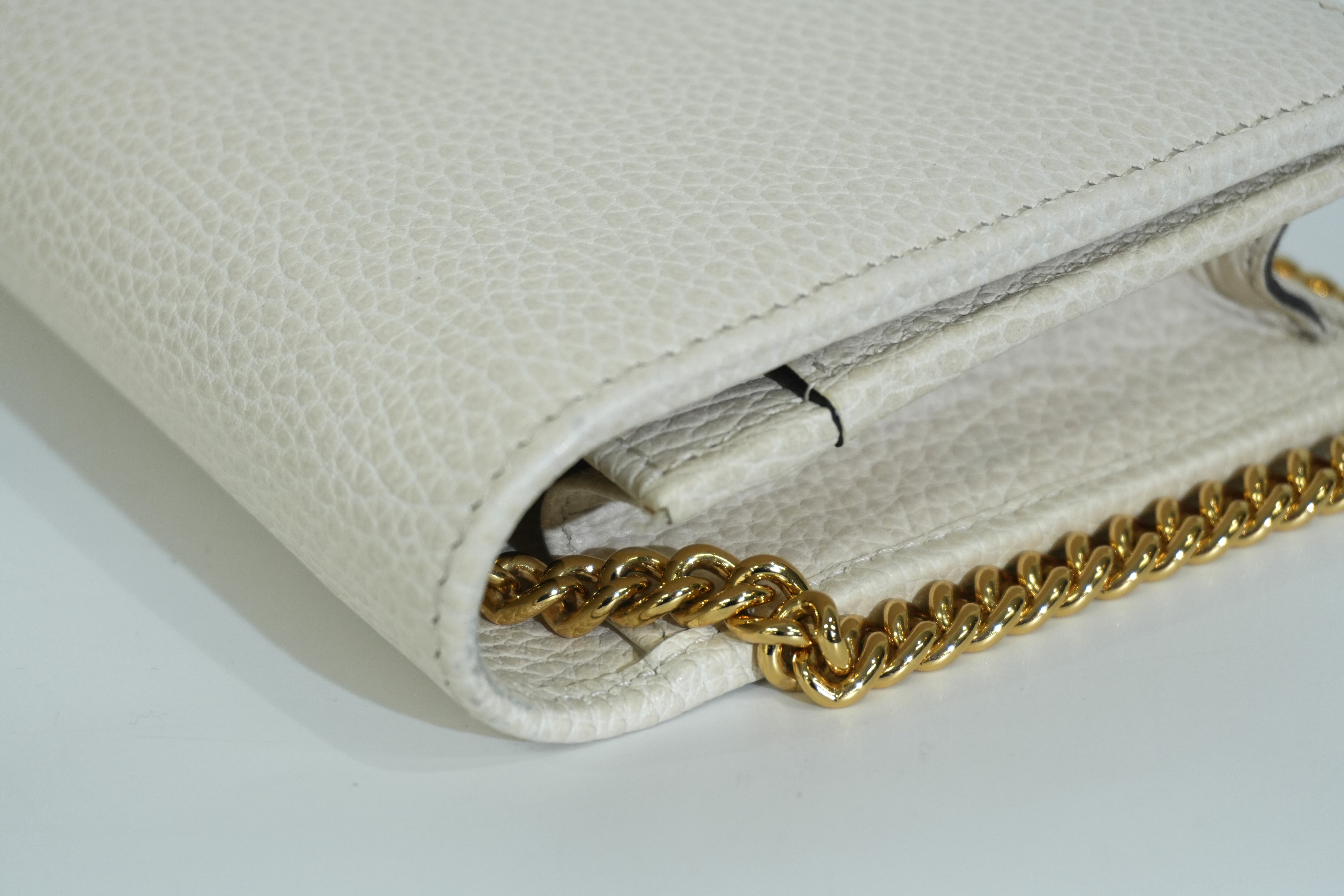 Pre-owned Gucci Marmont Wallet on Chain White