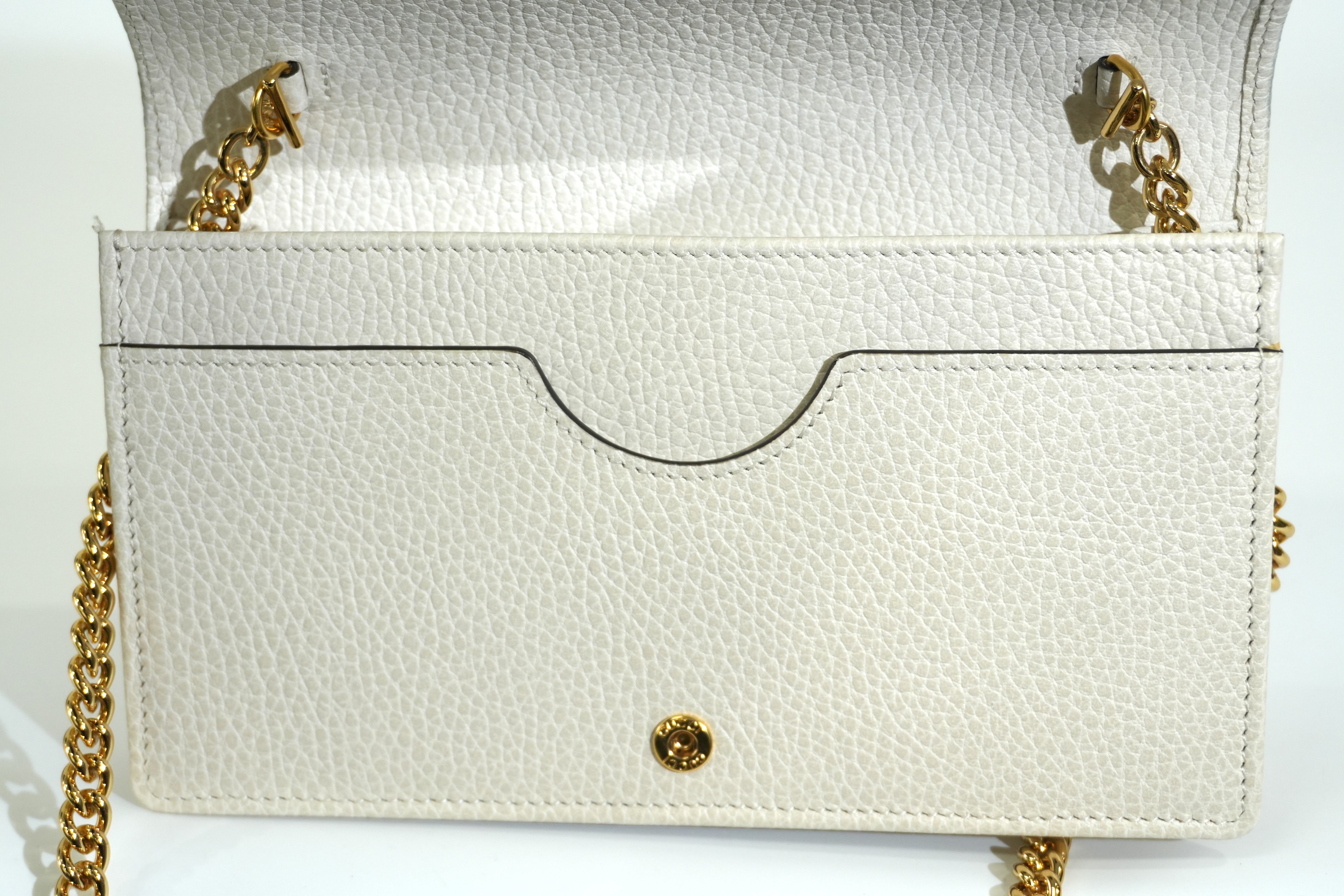 Pre-owned Gucci Marmont Wallet on Chain White