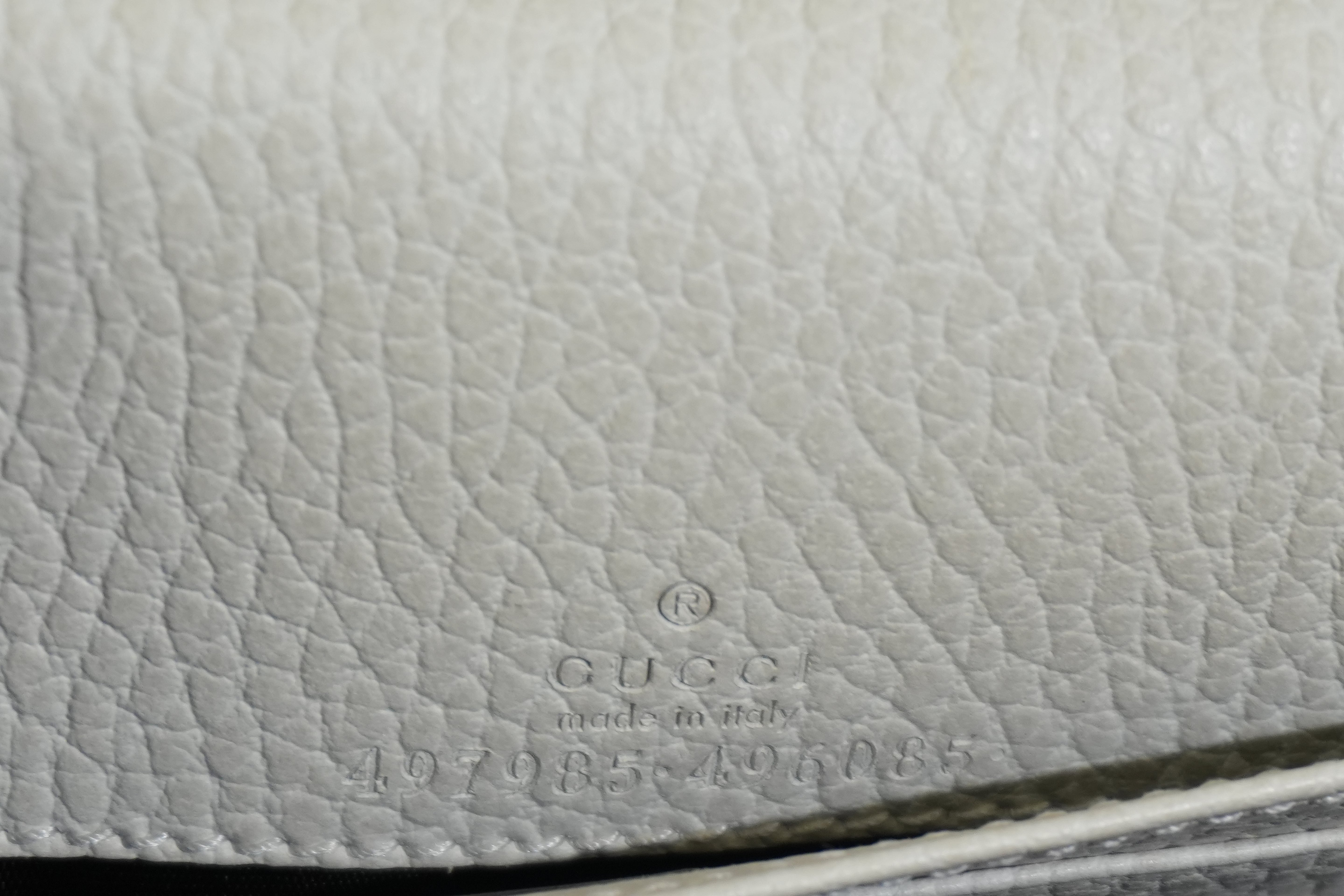Pre-owned Gucci Marmont Wallet on Chain White