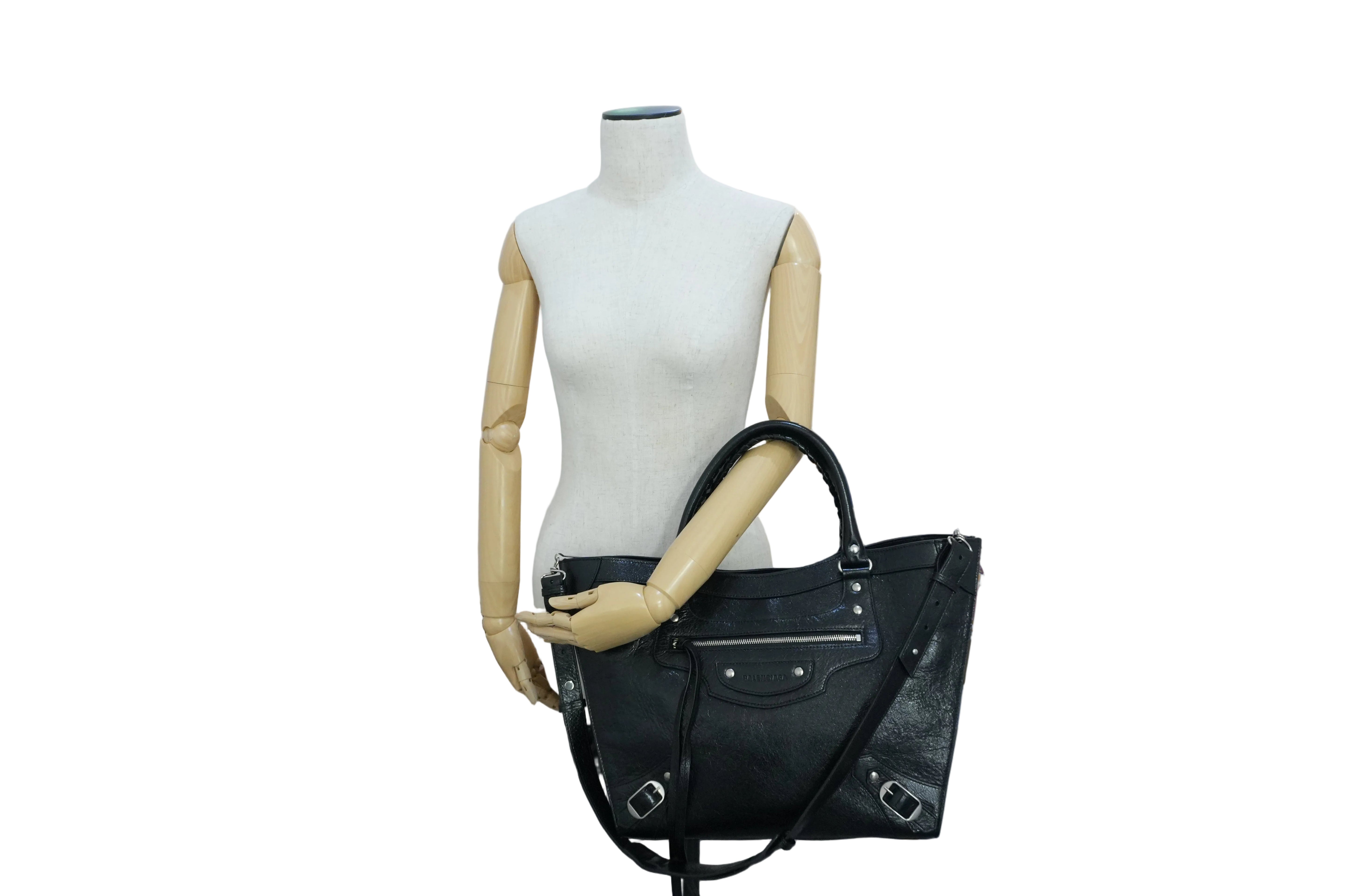 Pre-owned Balenciaga Classic Upside Down Medium Tote bag Black