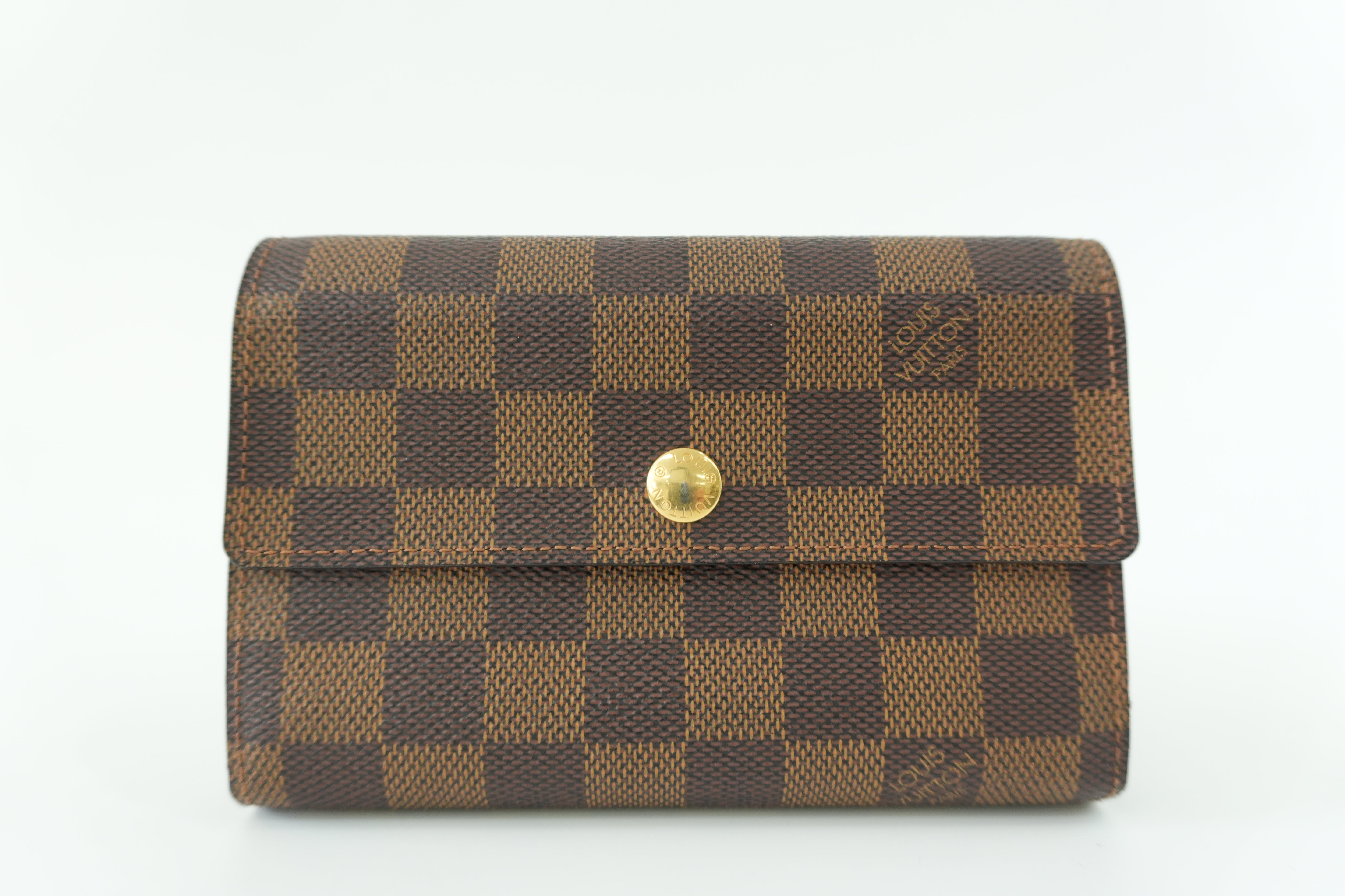 Louis Vuitton Damier Ebene Short Wallet Used
