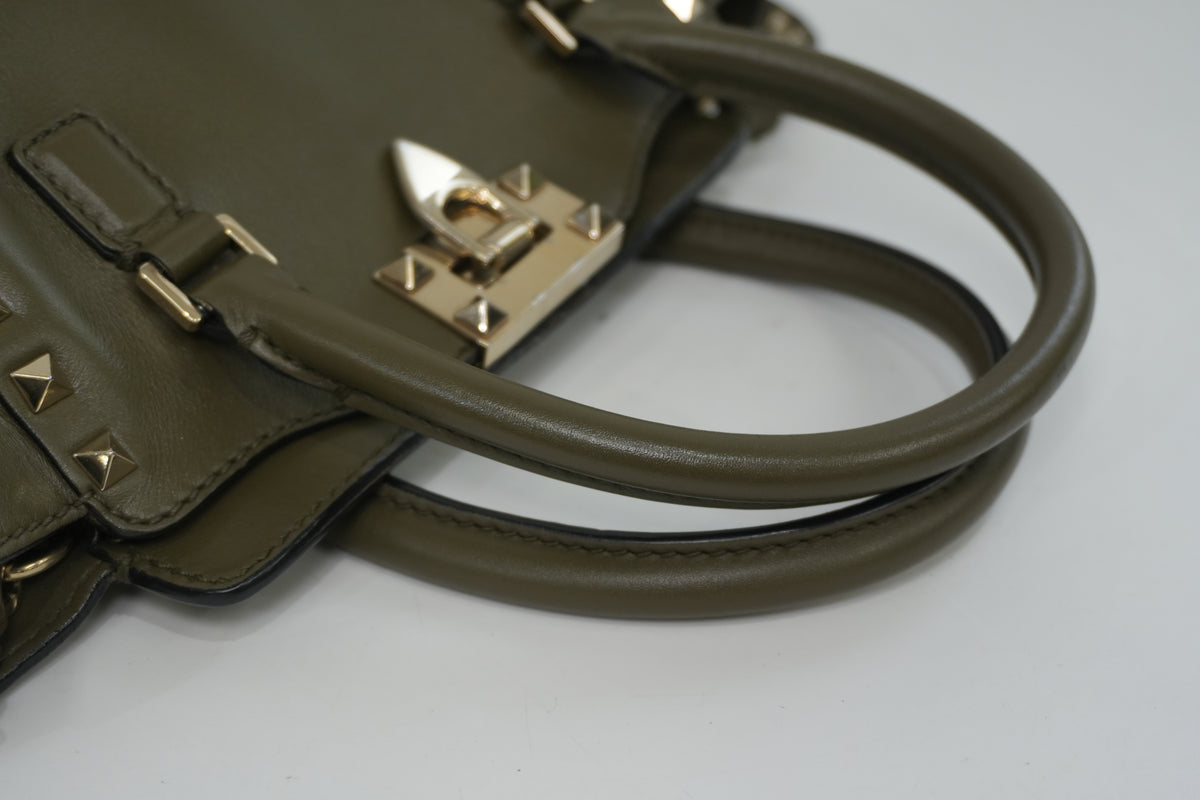 Pre-Owned Valentino Two Way Garavani Rock stud Shoulder Bag Green