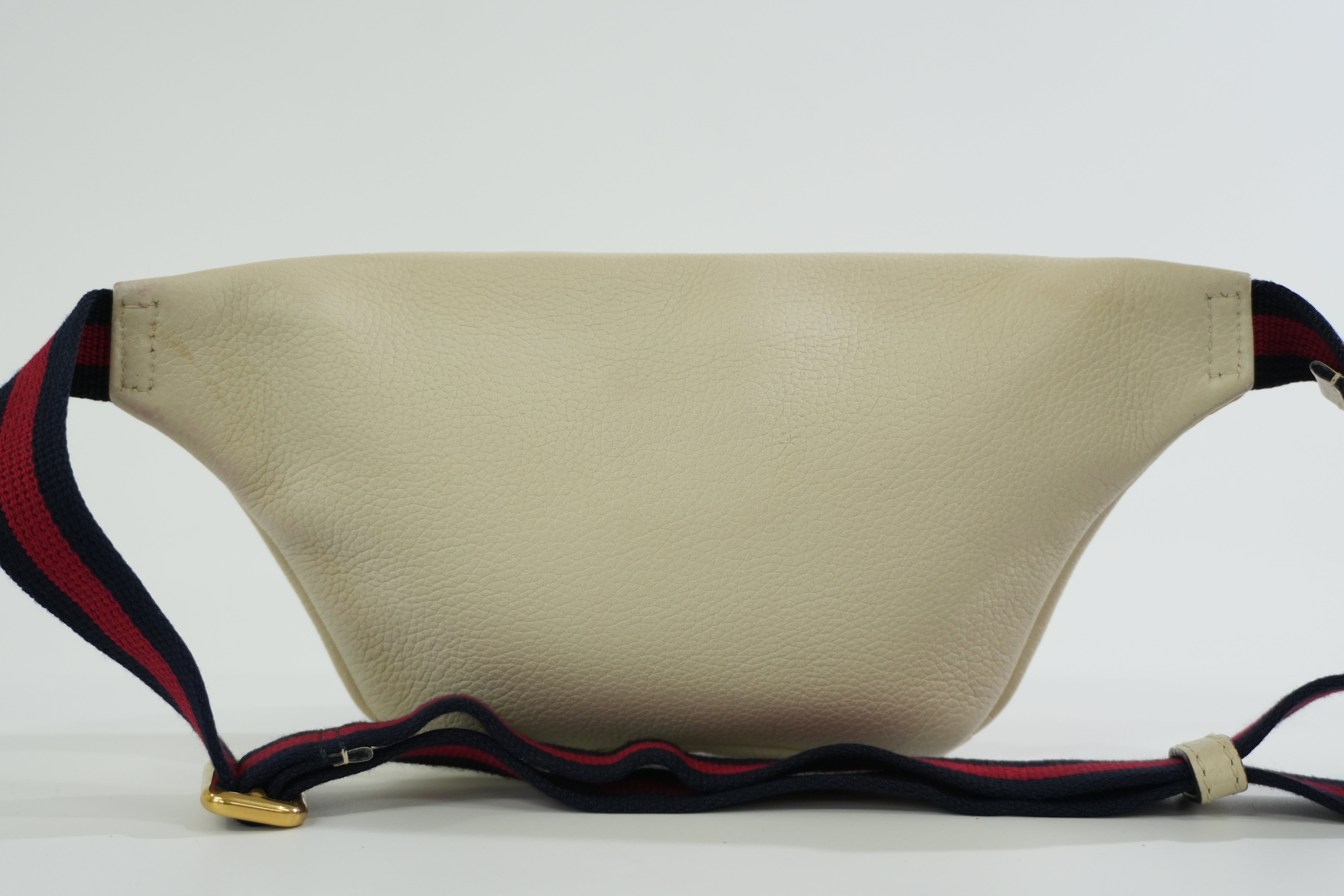 Pre-owned Gucci Small Body Bag White