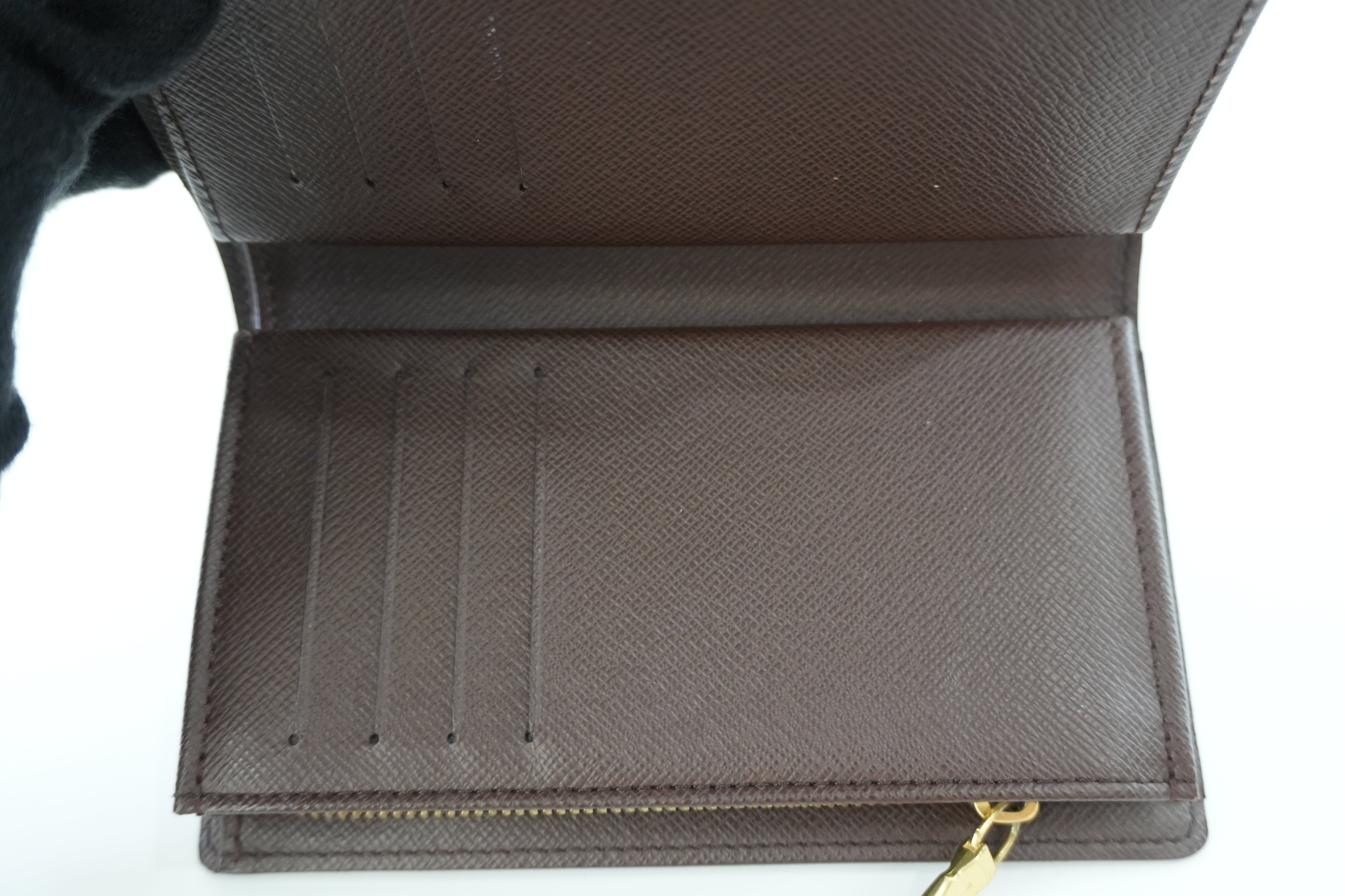 Louis Vuitton Damier Ebene Short Wallet Used