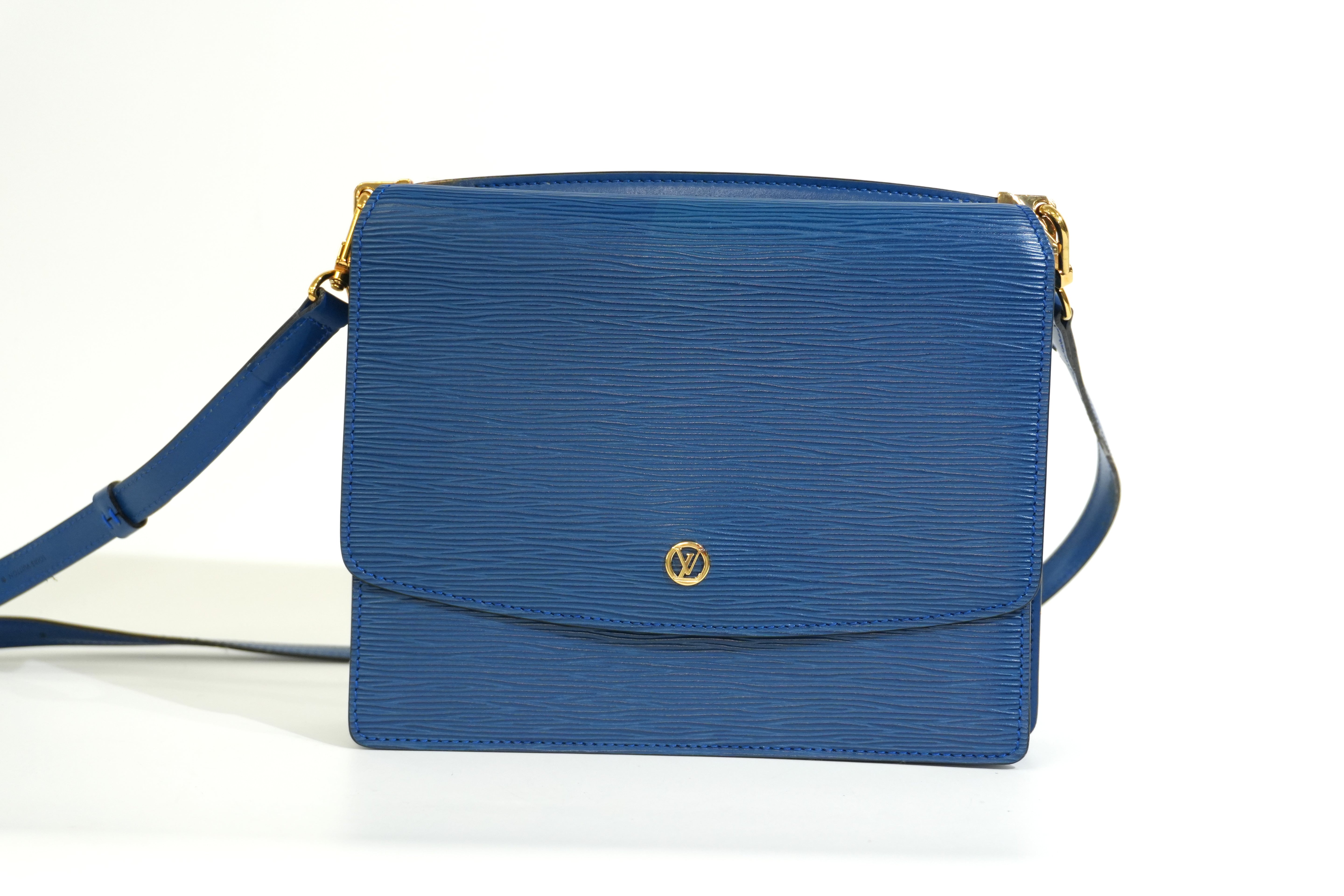 Pre-owned Louis Vuitton Epi Grenelle Crossbody Bag Blue