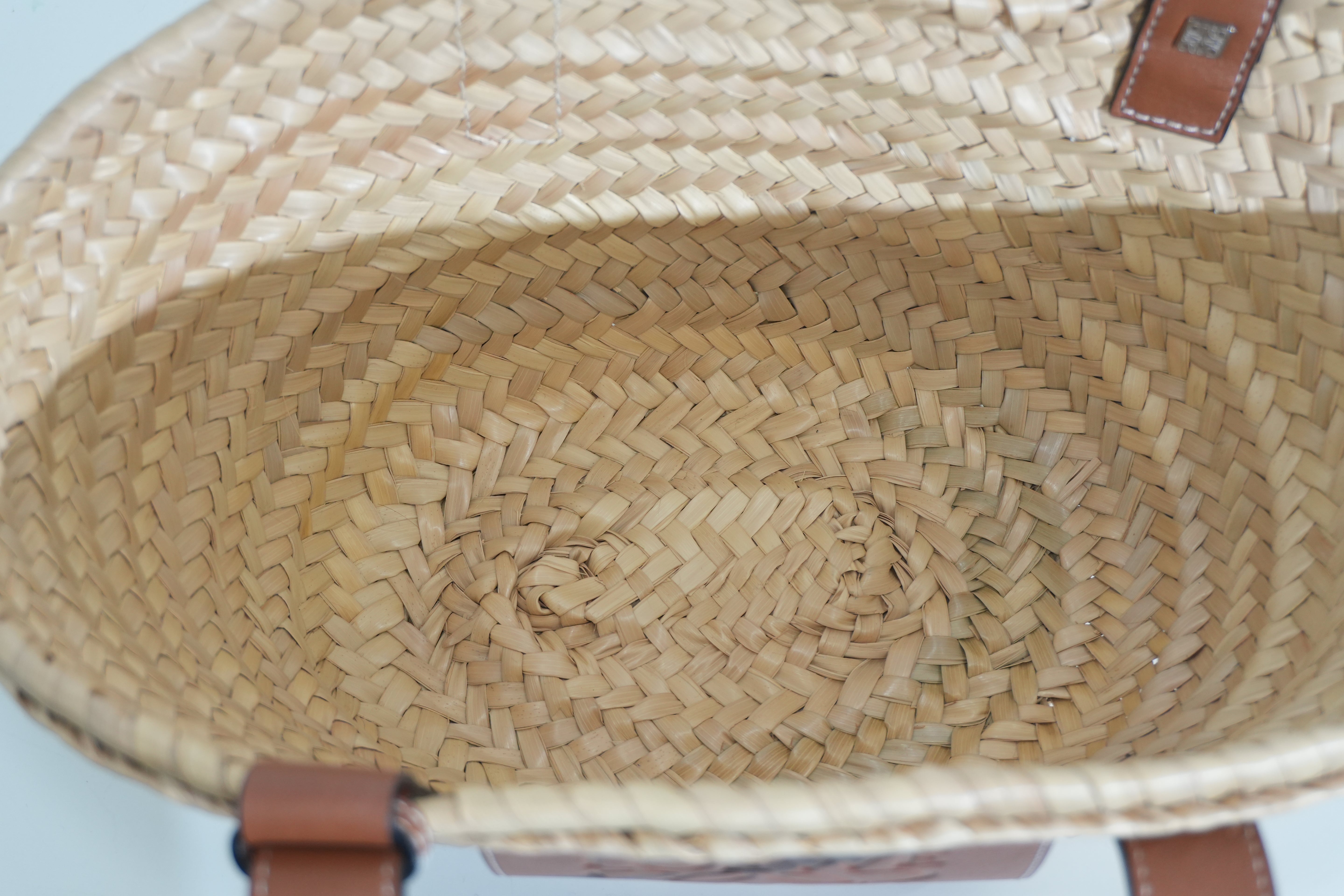 Pre-owned Loewe Raffia Small Anagram Basket Handbag Brown