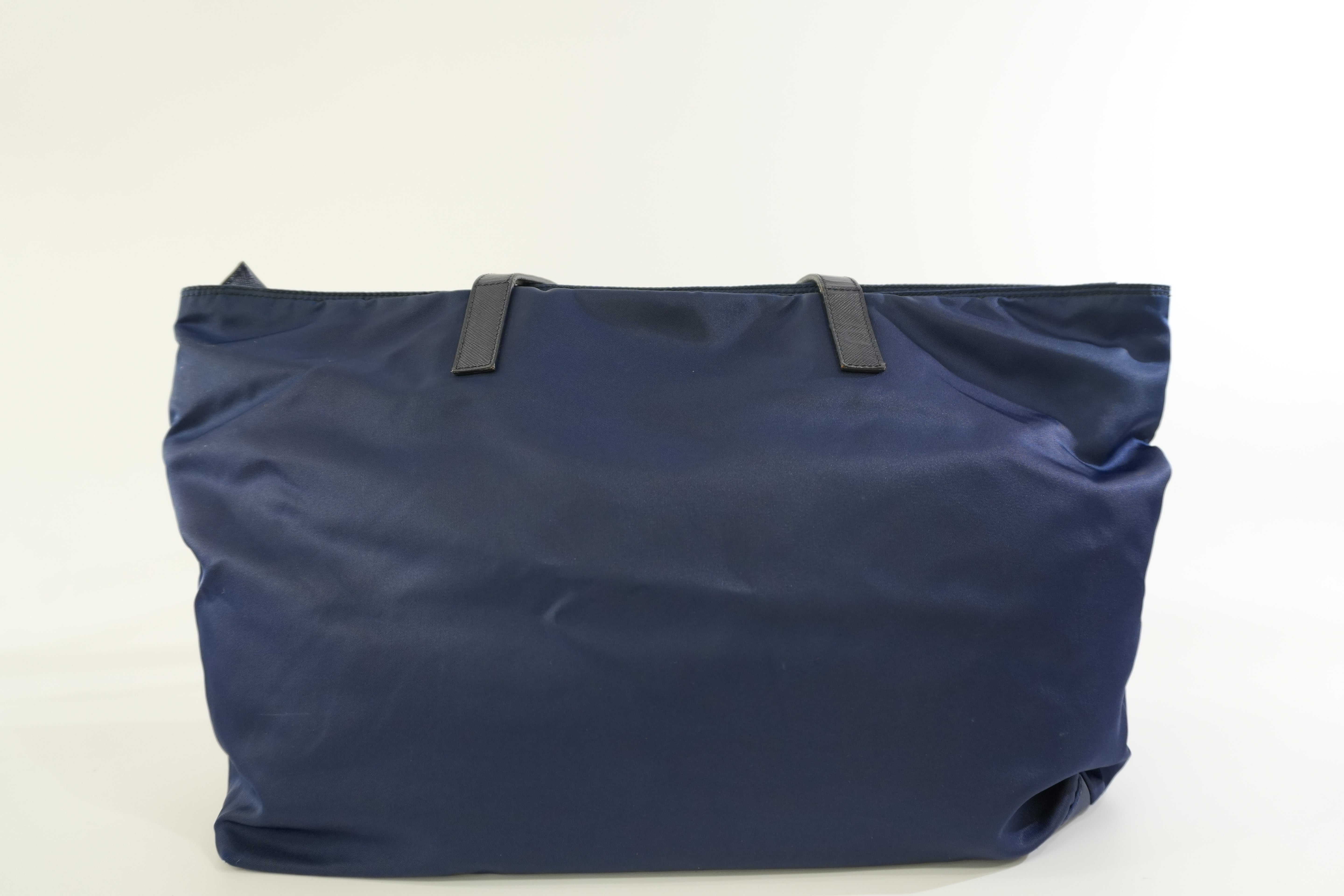 Pre-owned Prada Nylon Tote Bag Navy Blue