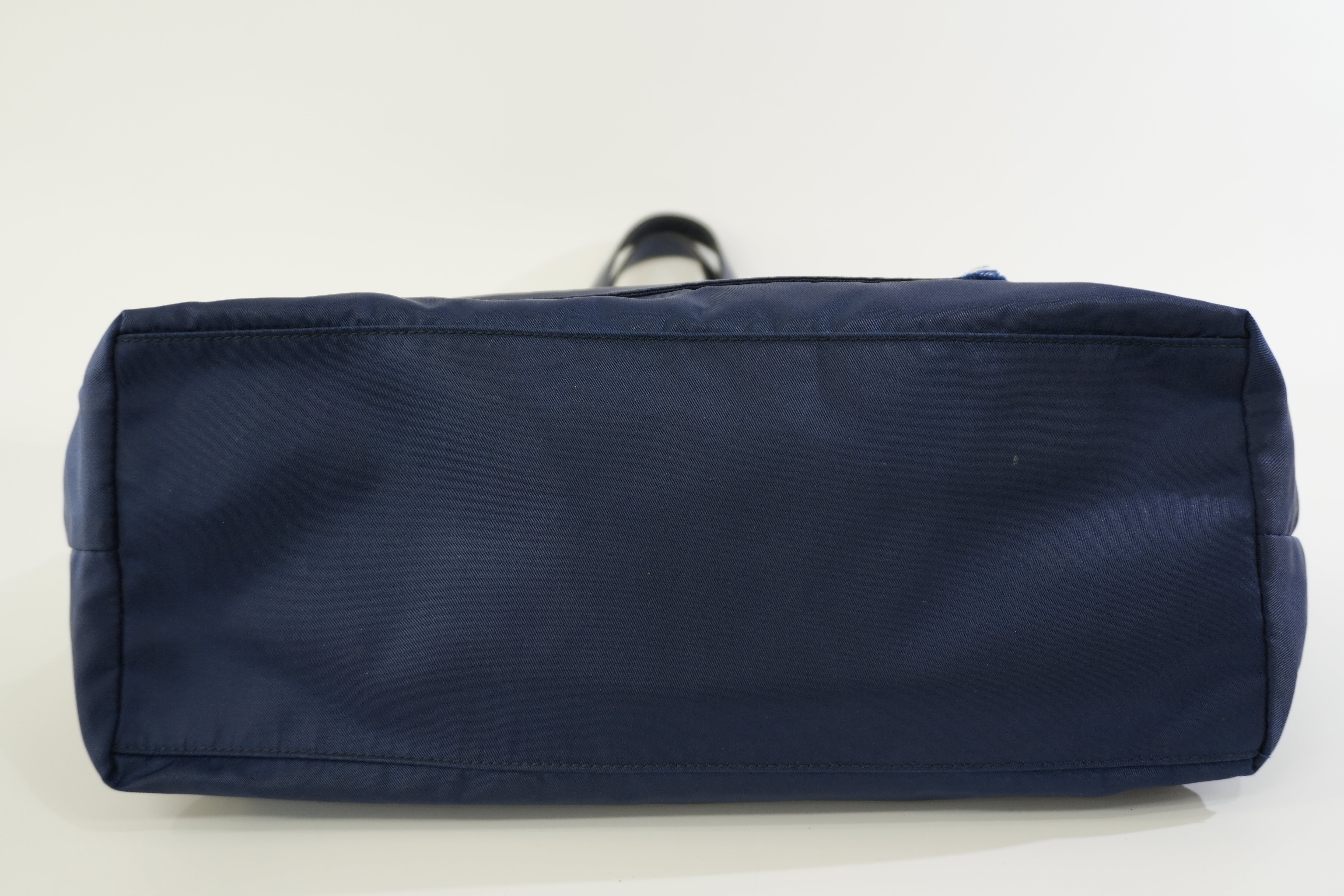 Pre-owned Prada Nylon Tote Bag Navy Blue