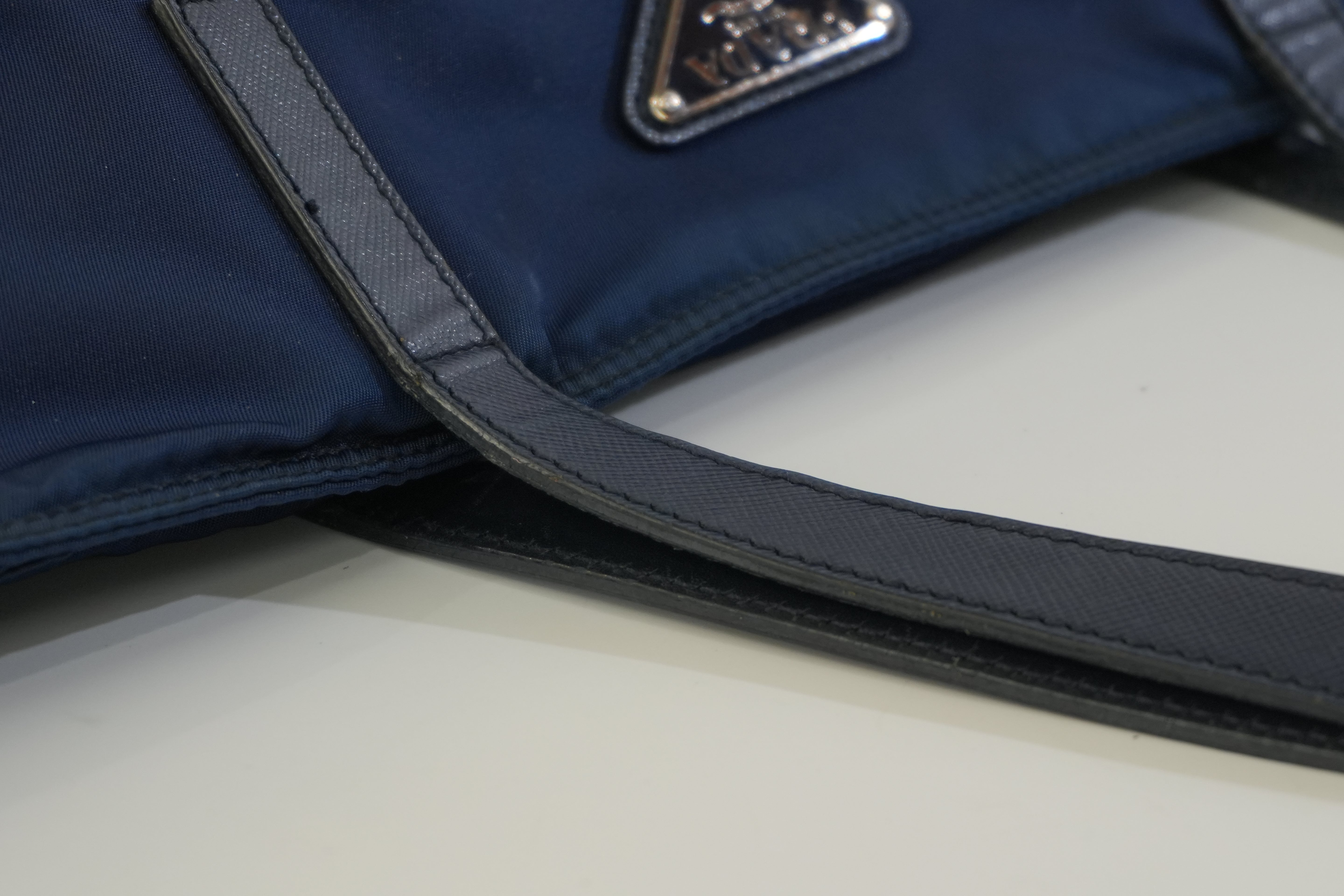 Pre-owned Prada Nylon Tote Bag Navy Blue