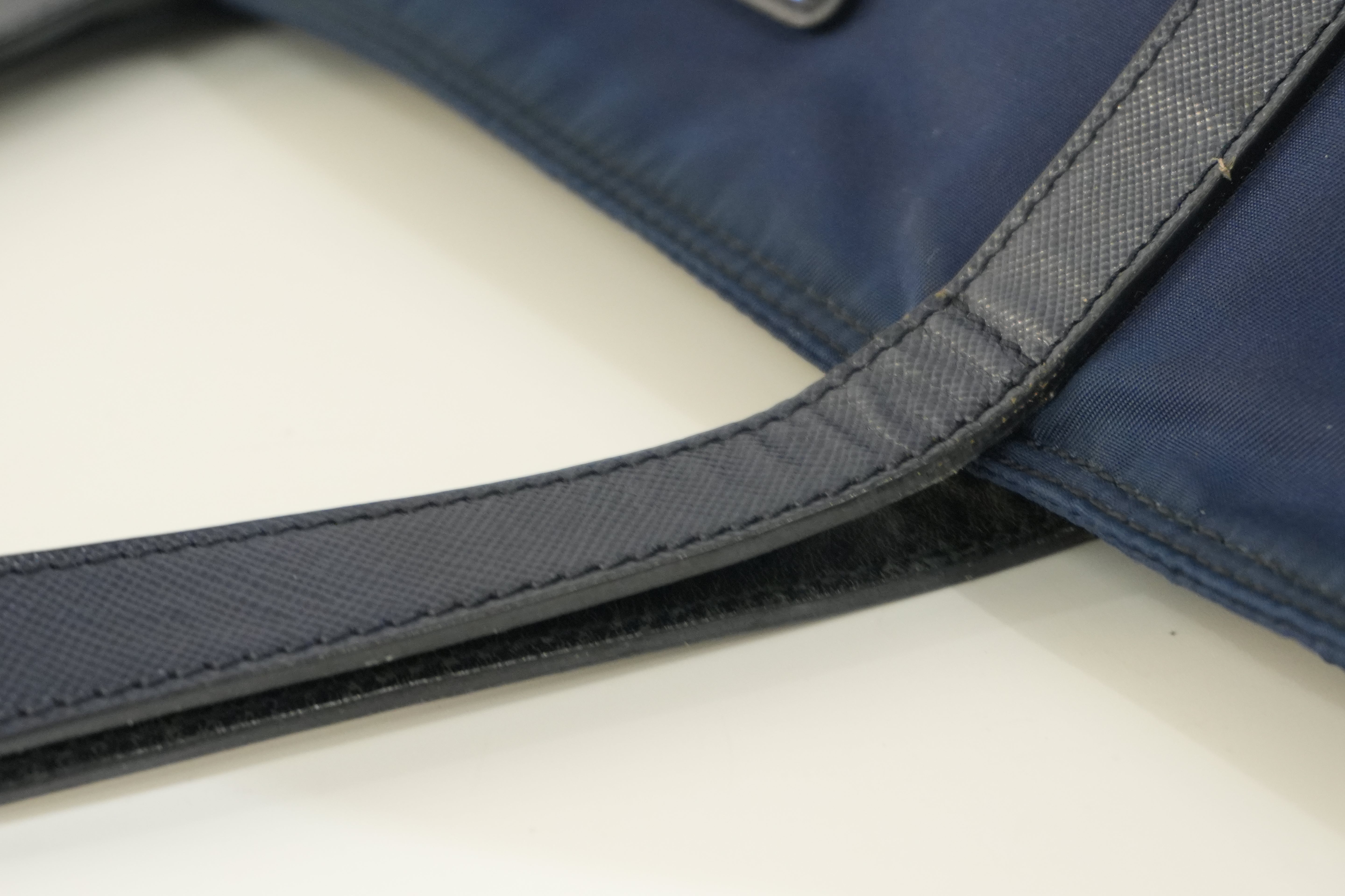 Pre-owned Prada Nylon Tote Bag Navy Blue