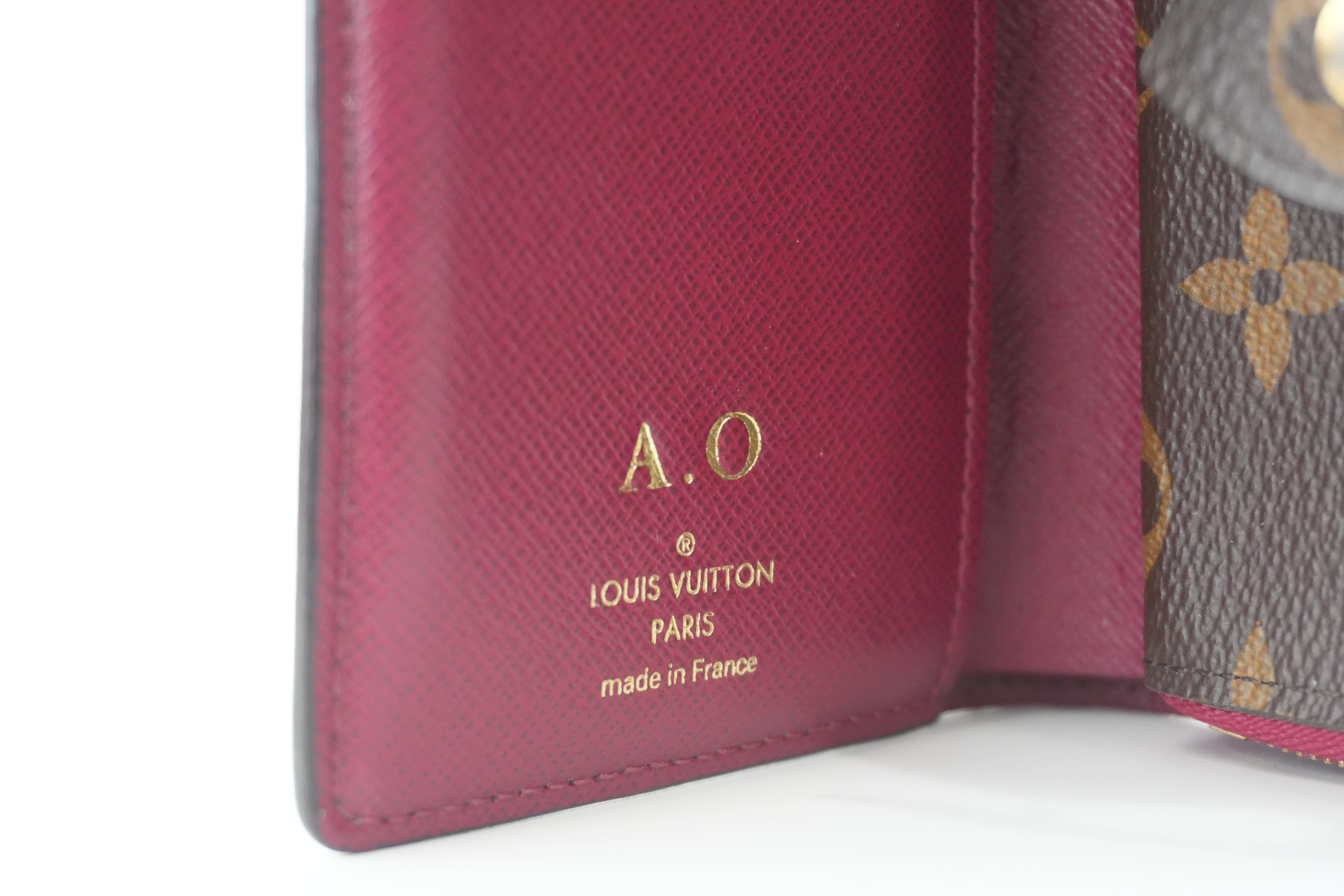 Louis Vuitton Monogram Juliet Wallet Used