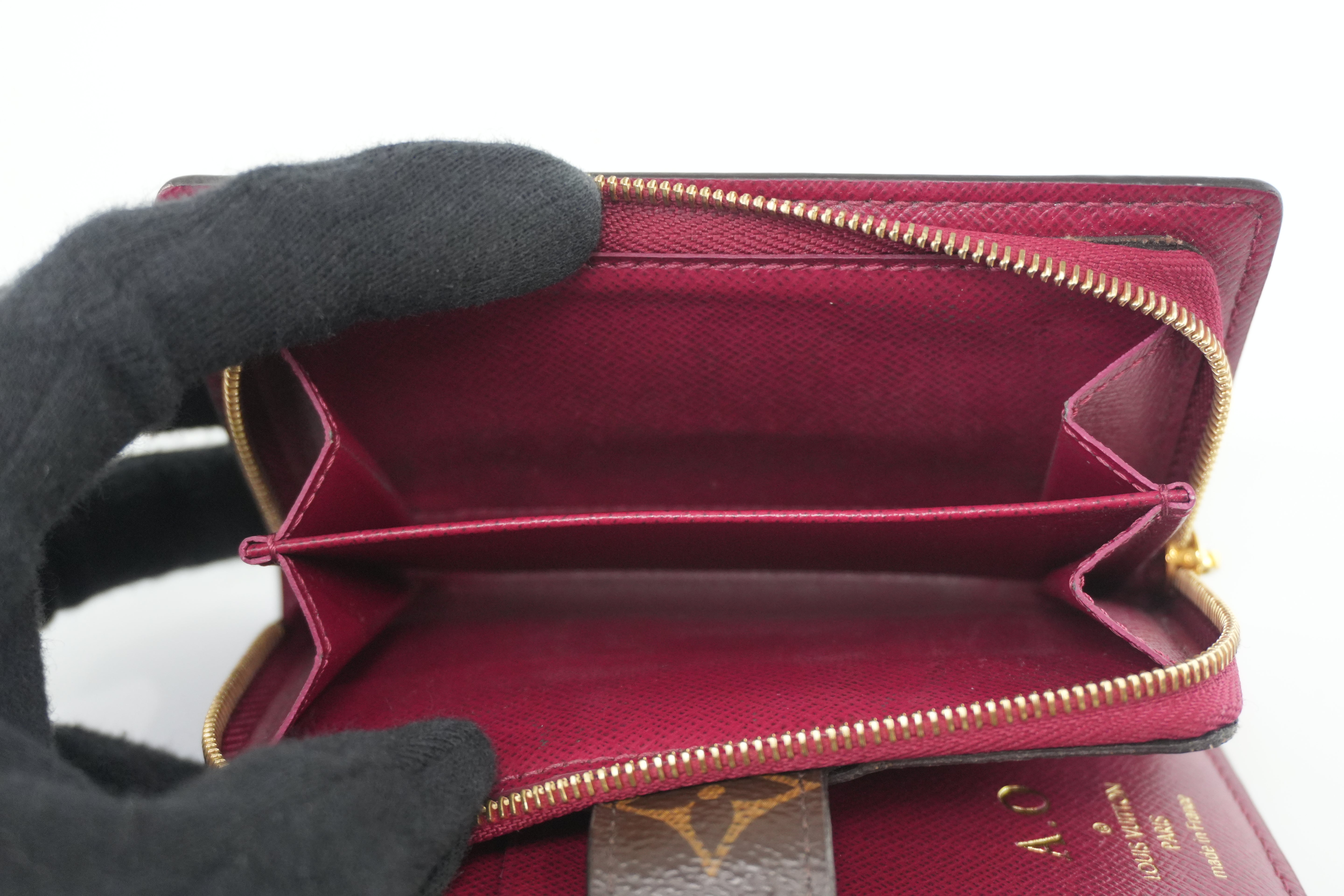 Louis Vuitton Monogram Juliet Wallet Used