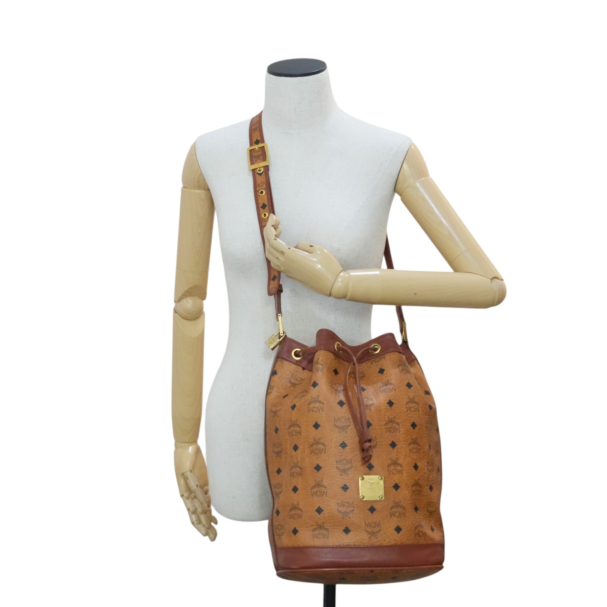 Pre-owned MCM Bucket Shoulder Bag Cognac